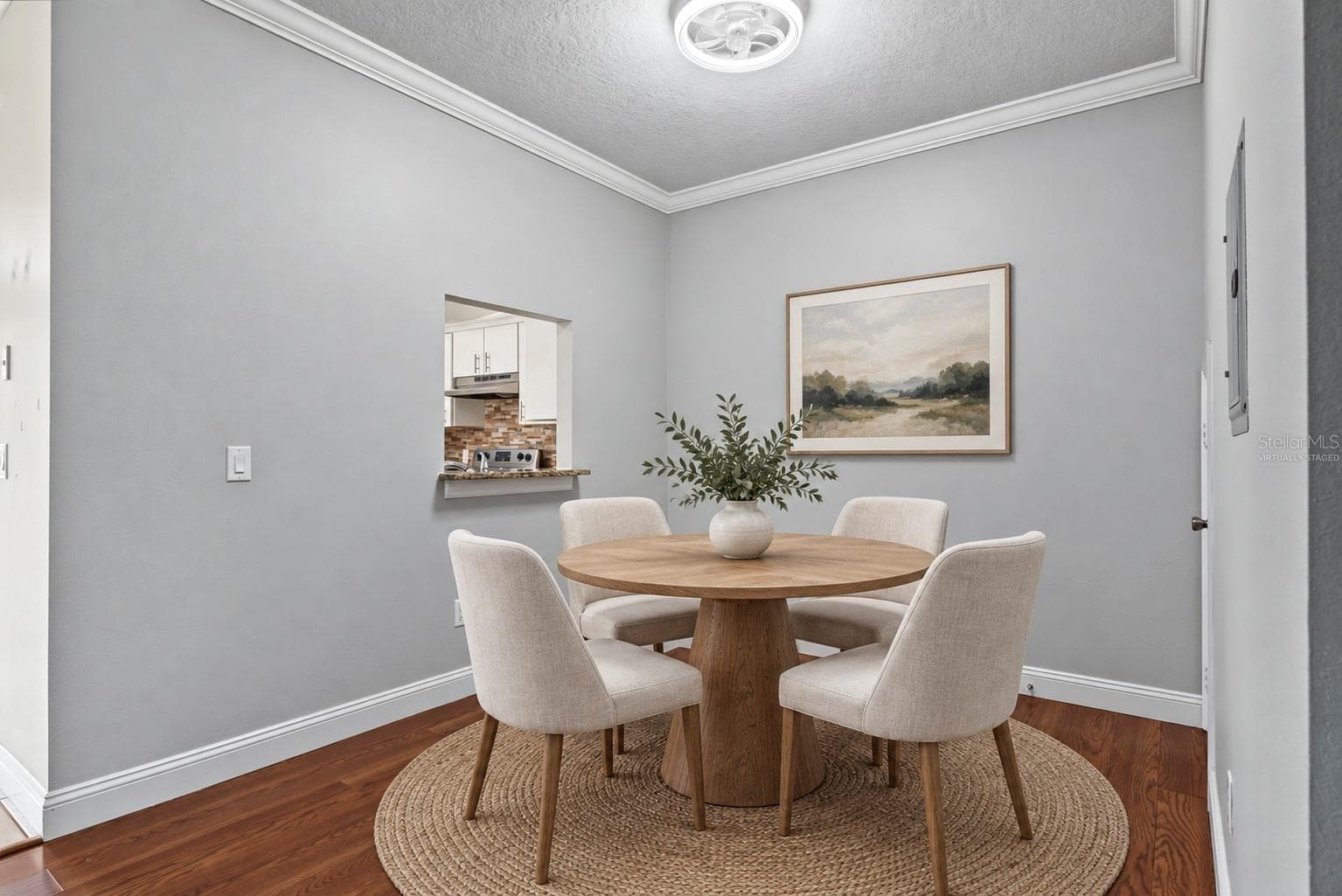 Virtually Staged - 6013 SCOTCHWOOD GLN #20, ORLANDO