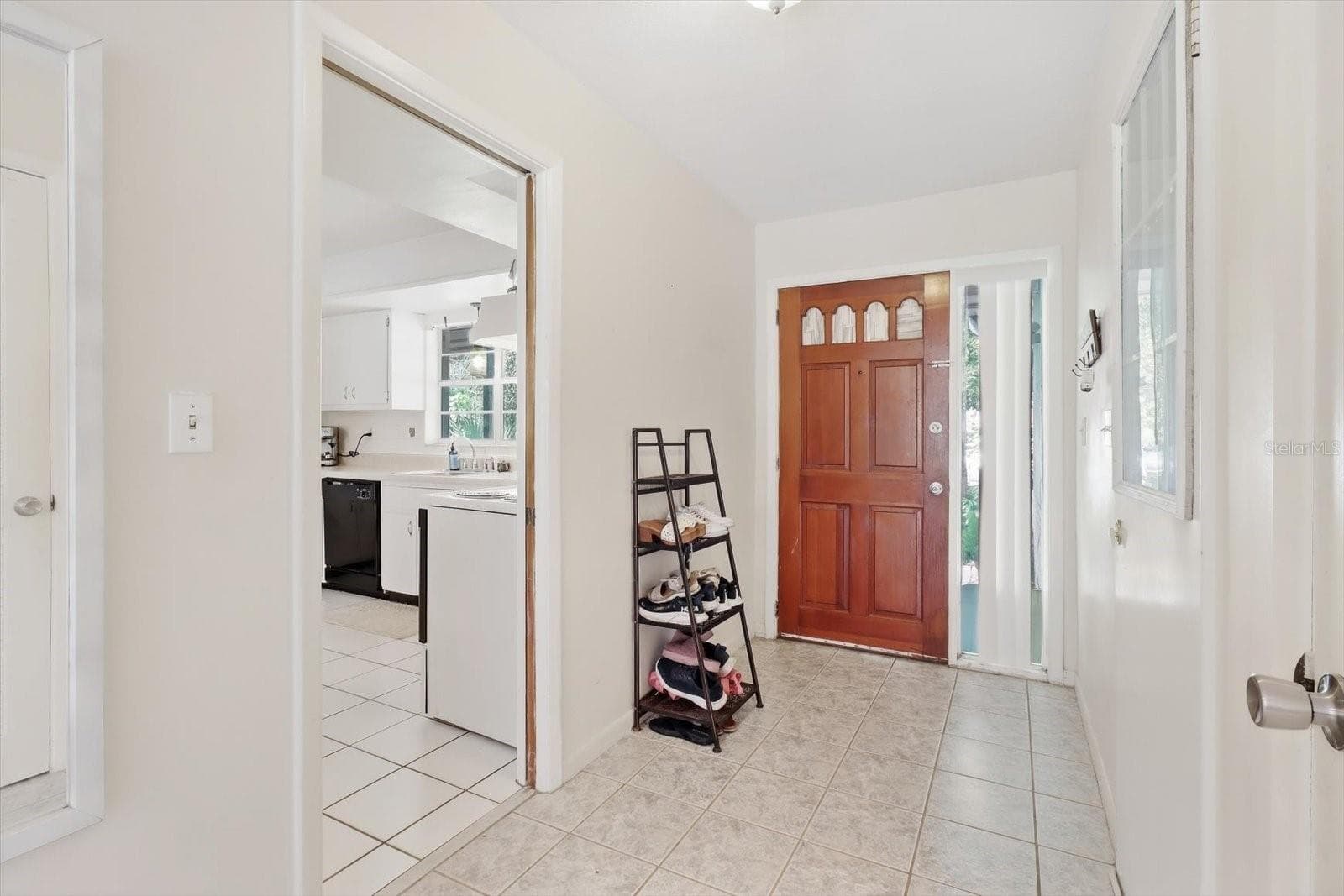 Single Family Residence at 937 N MCGOWAN AVE, CRYSTAL RIVER, photo 5 of 31