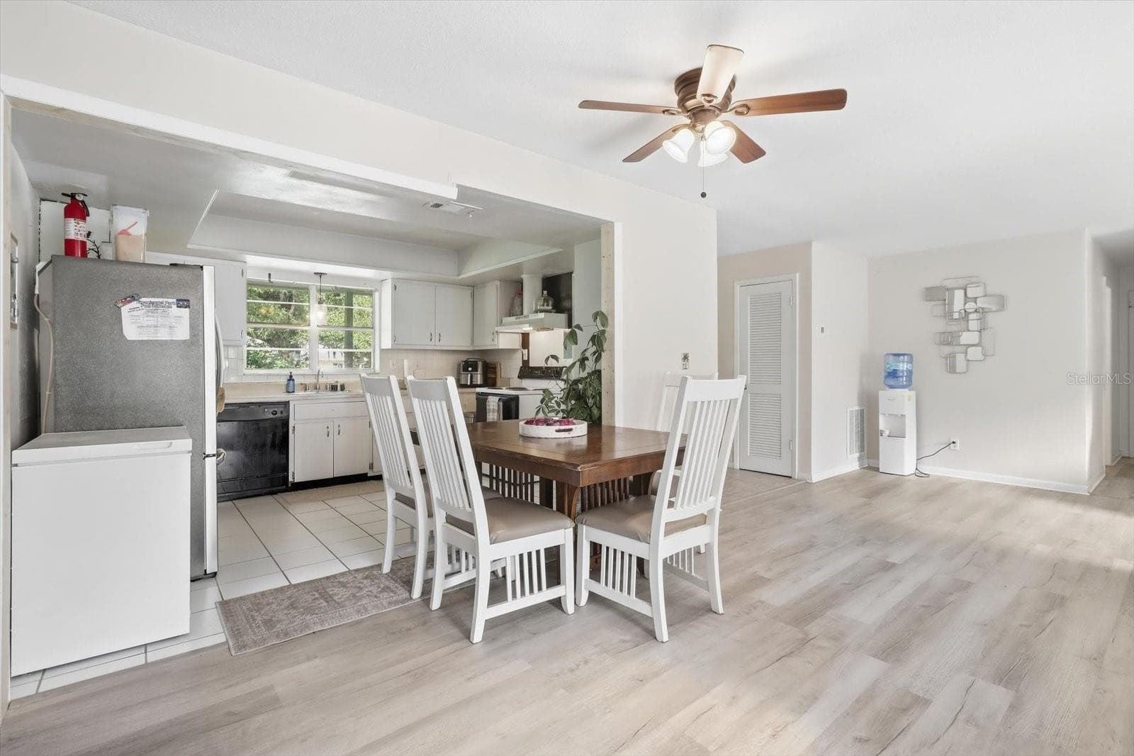 Single Family Residence at 937 N MCGOWAN AVE, CRYSTAL RIVER, photo 11 of 31