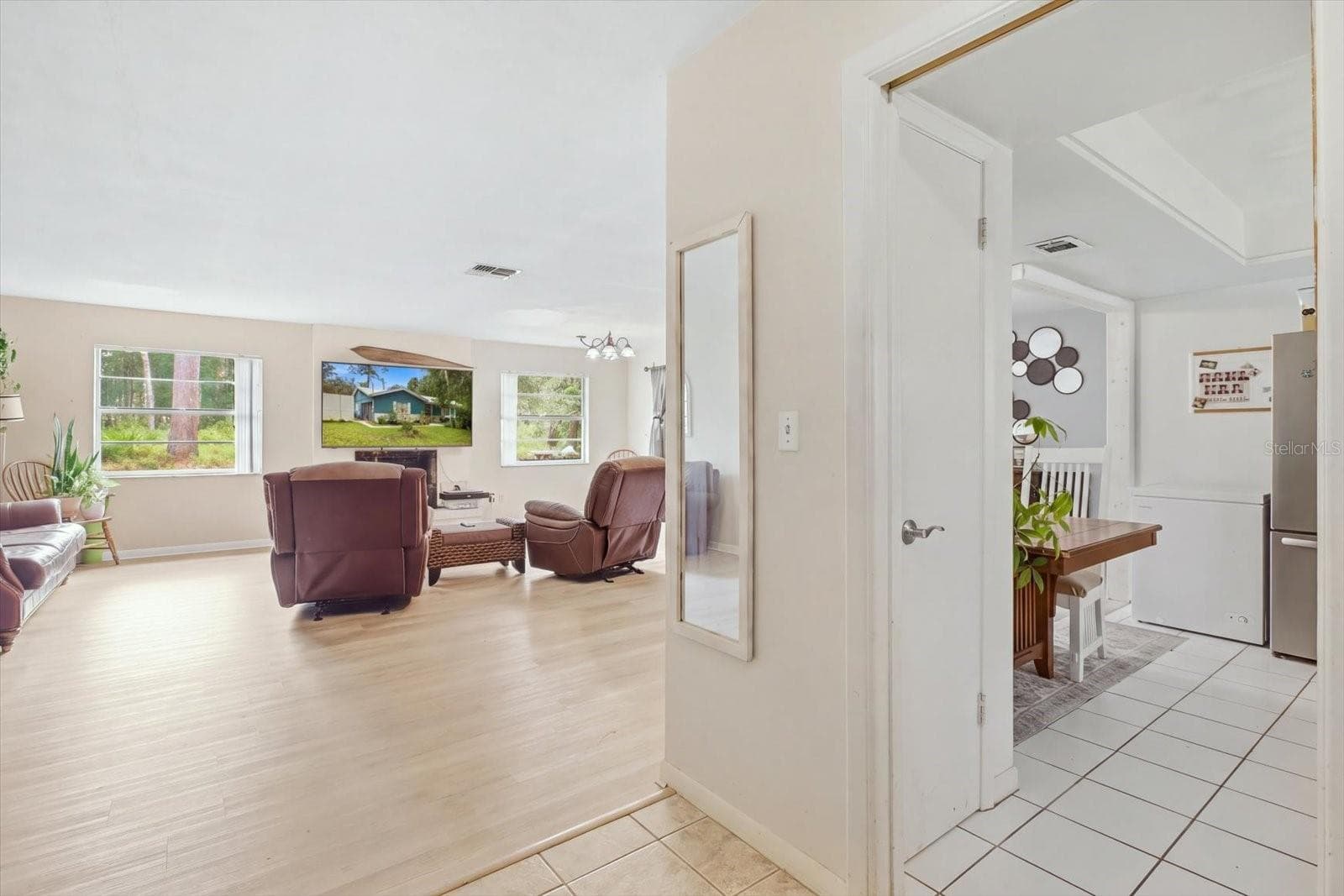 Single Family Residence at 937 N MCGOWAN AVE, CRYSTAL RIVER, photo 17 of 31