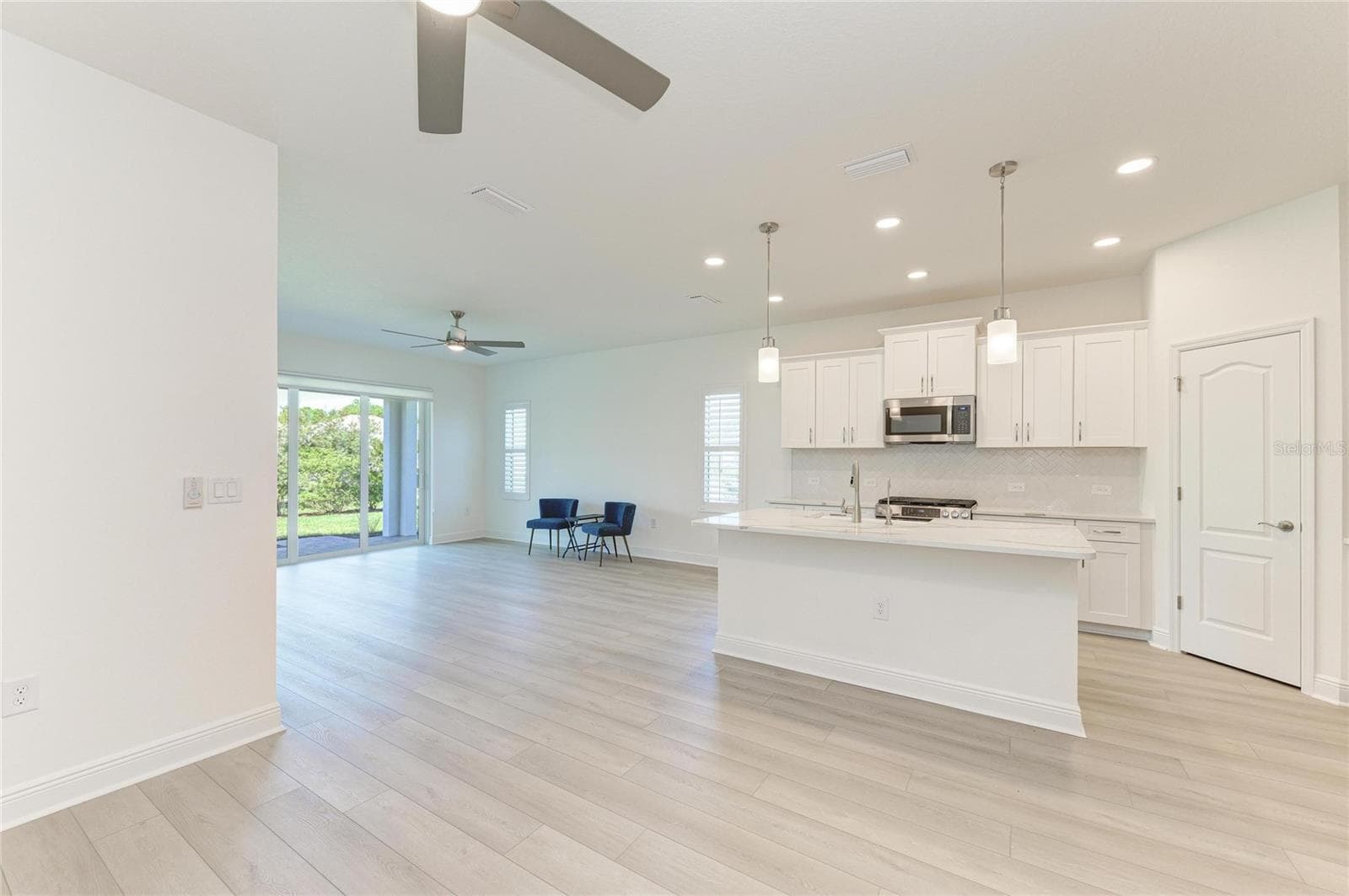 Single Family Residence at 2521 STAR APPLE WAY, SARASOTA, photo 13 of 45