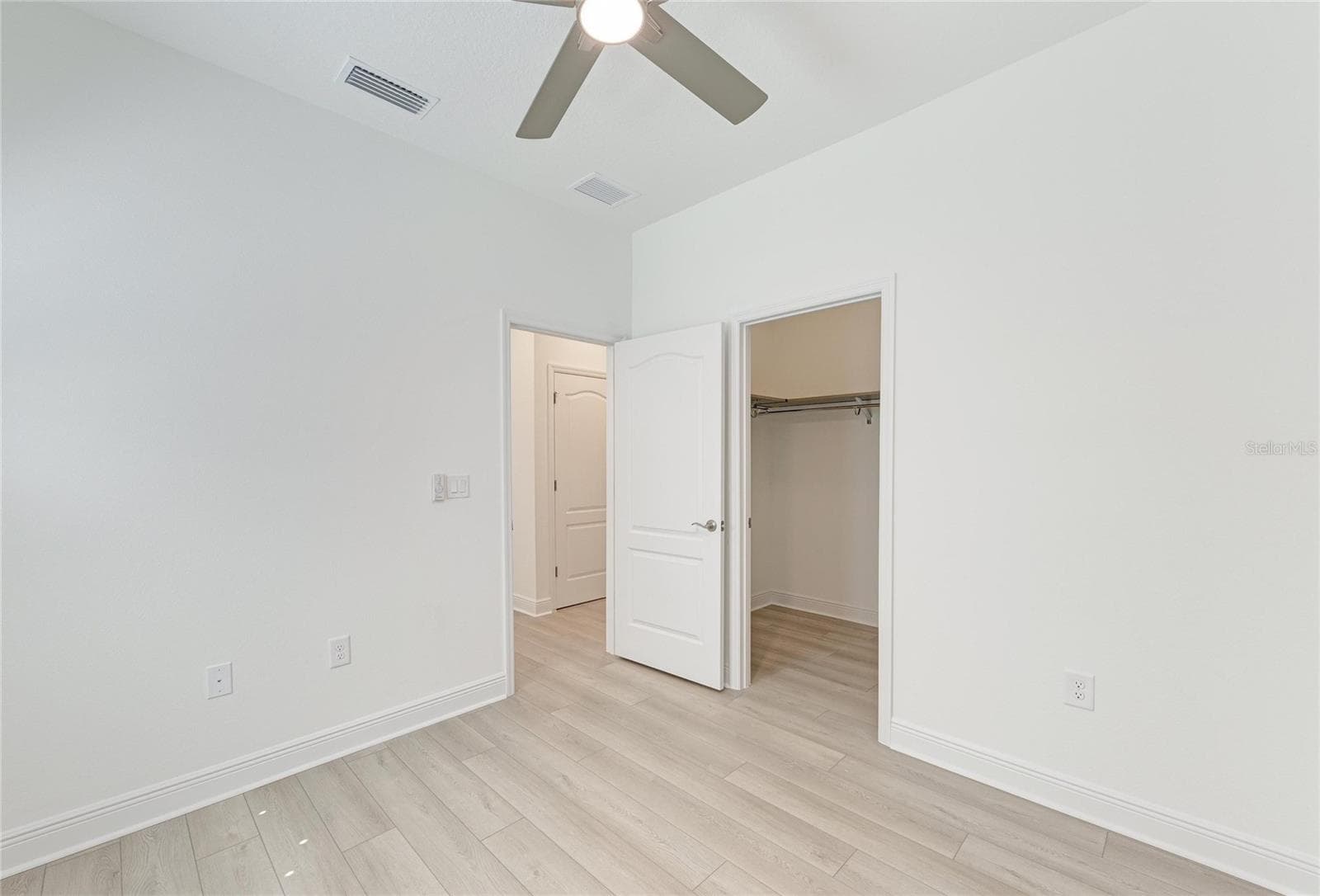 Single Family Residence at 2521 STAR APPLE WAY, SARASOTA, photo 36 of 45