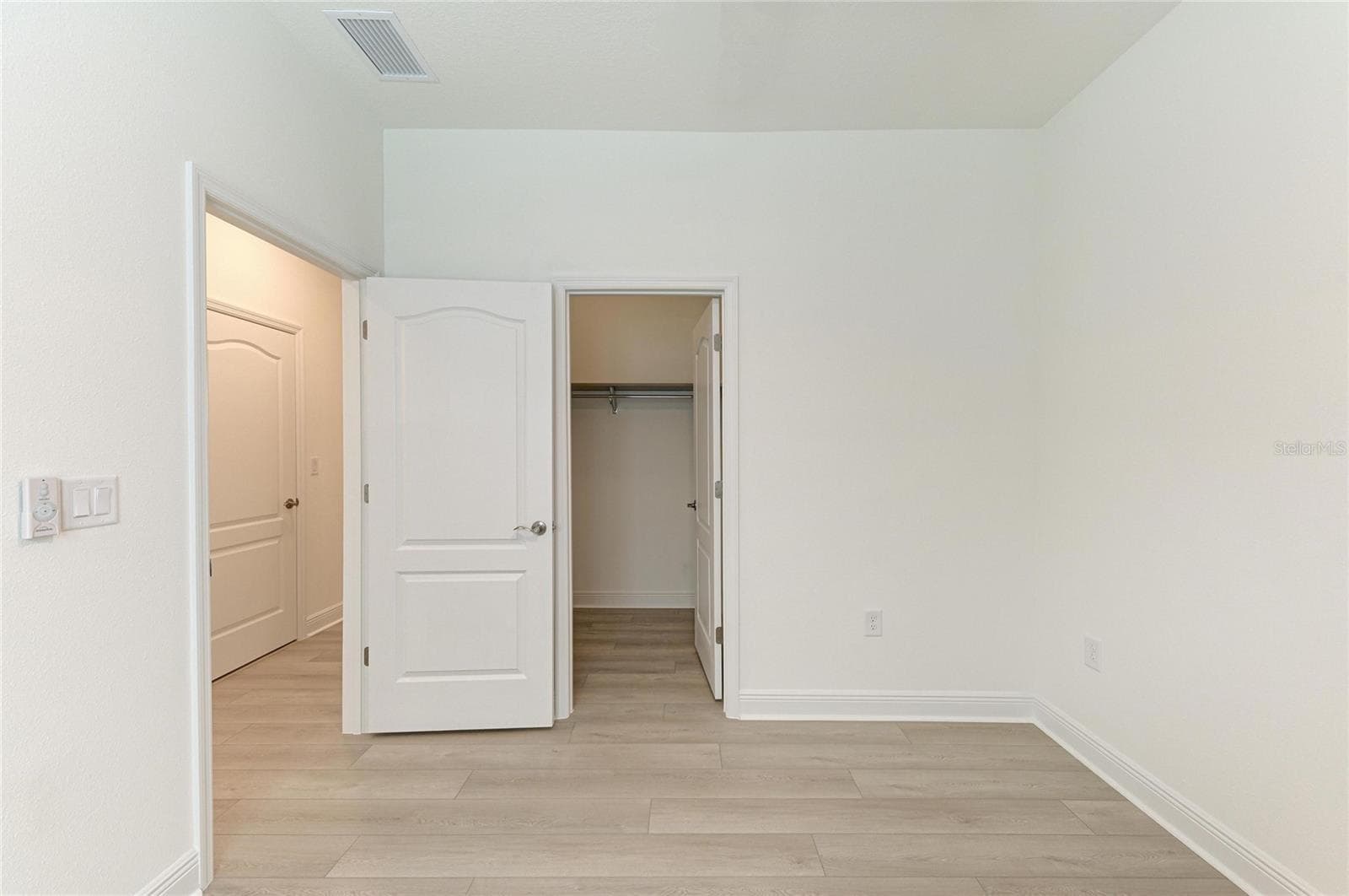 Single Family Residence at 2521 STAR APPLE WAY, SARASOTA, photo 38 of 45