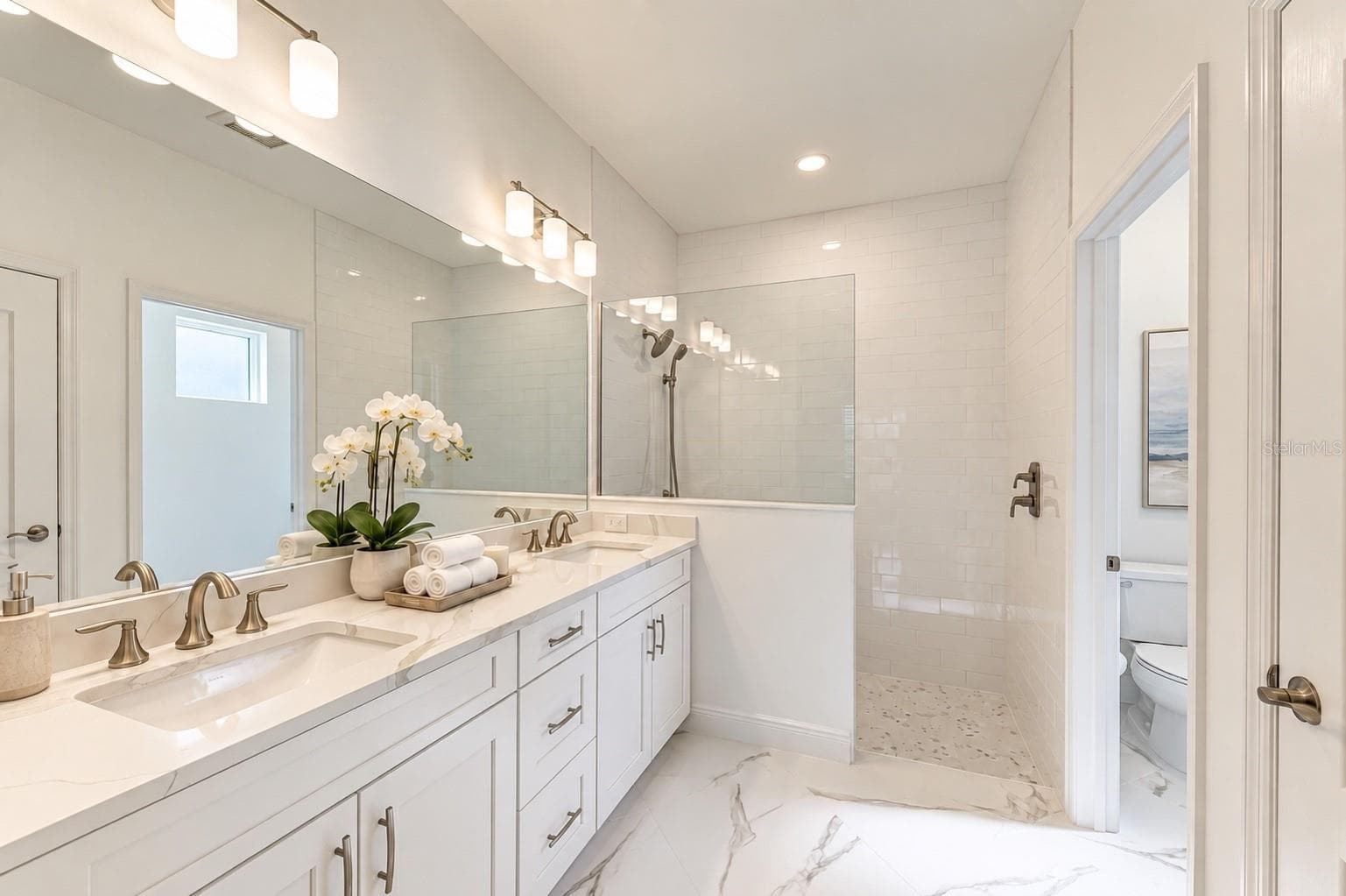 Single Family Residence at 2521 STAR APPLE WAY, SARASOTA, photo 6 of 45