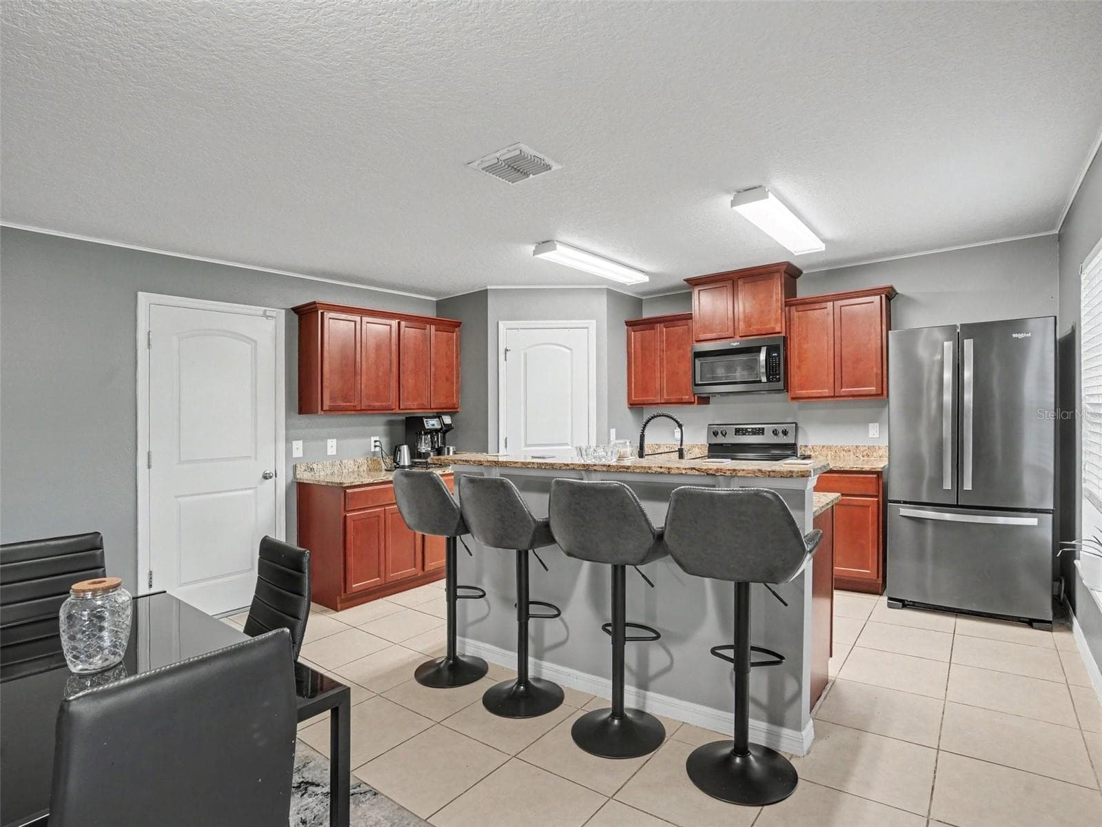 Single Family Residence at 5660 ELSINORE WAY, LAKELAND, photo 9 of 31