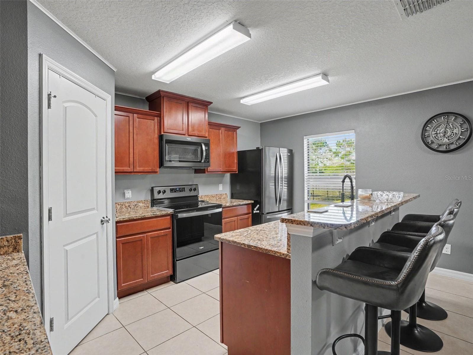 Single Family Residence at 5660 ELSINORE WAY, LAKELAND, photo 12 of 31