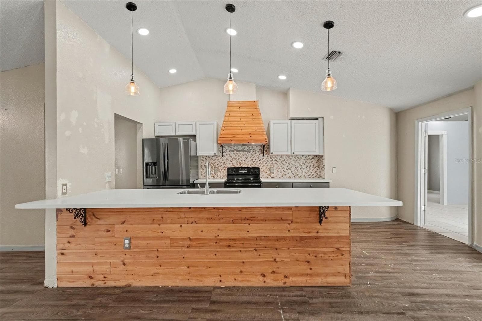 Single Family Residence at 6293 GRAPEWOOD RD, SPRING HILL, photo 10 of 32