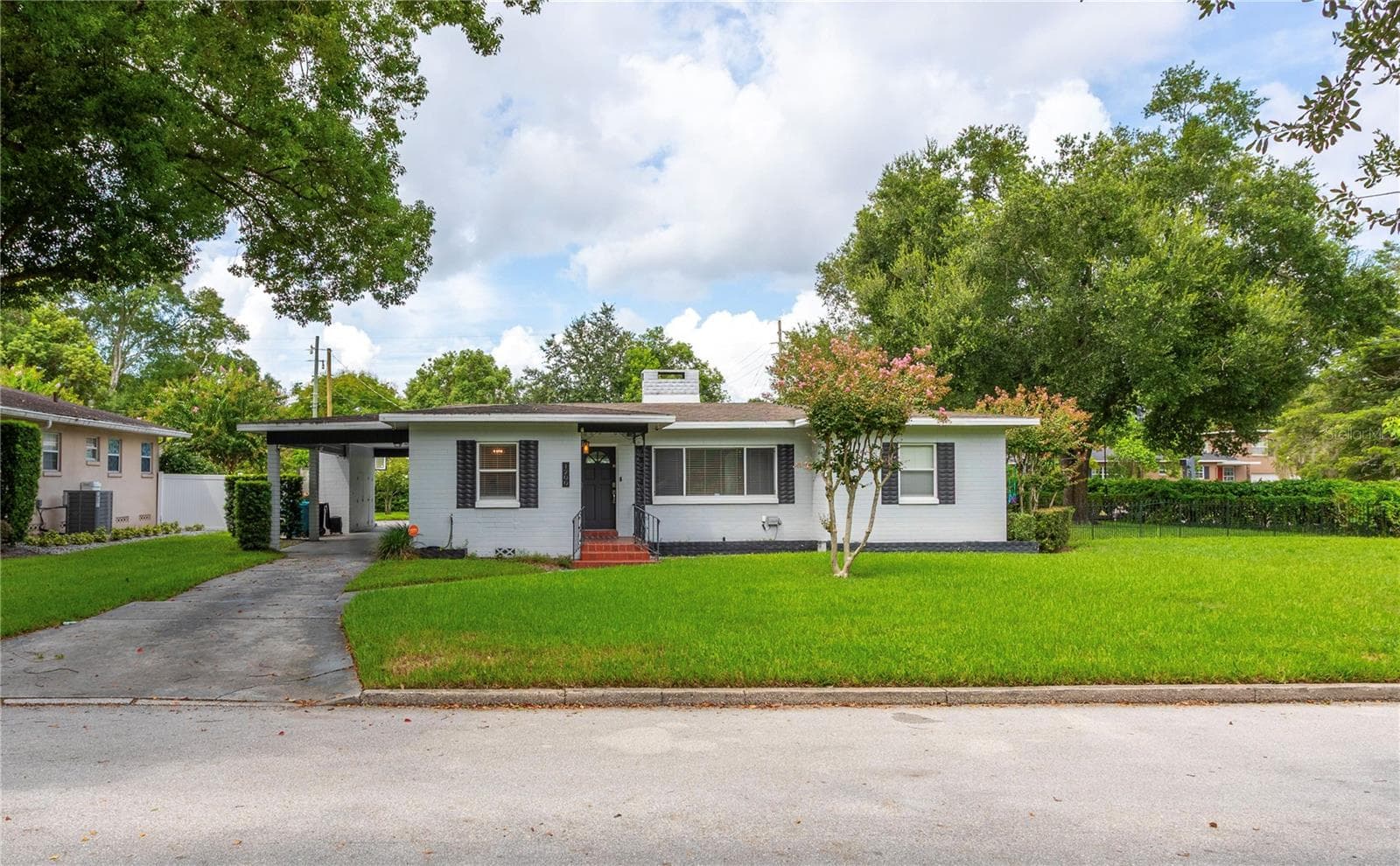 Single Family Residence at 1200 AUSTIN RD, ORLANDO, photo 2 of 40