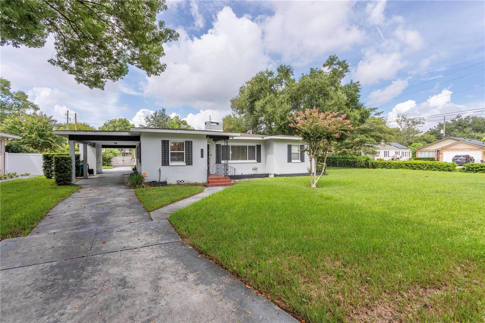 Single Family Residence at 1200 AUSTIN RD, ORLANDO, photo 5 of 40