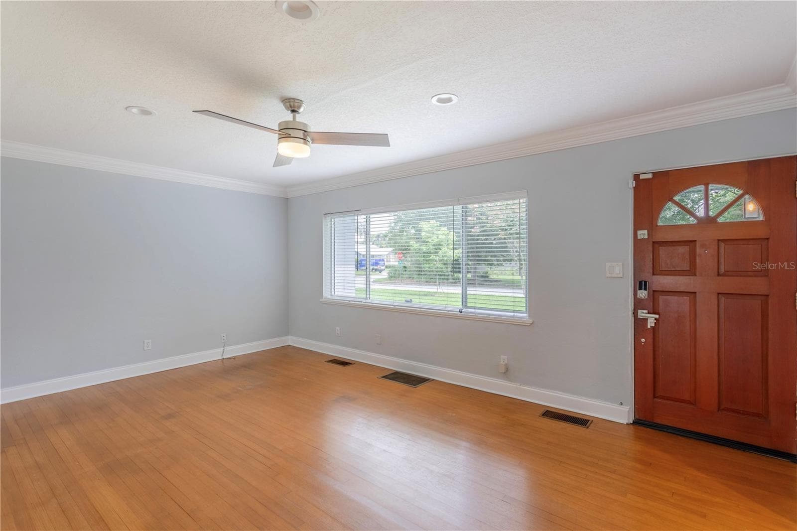 Single Family Residence at 1200 AUSTIN RD, ORLANDO, photo 9 of 40