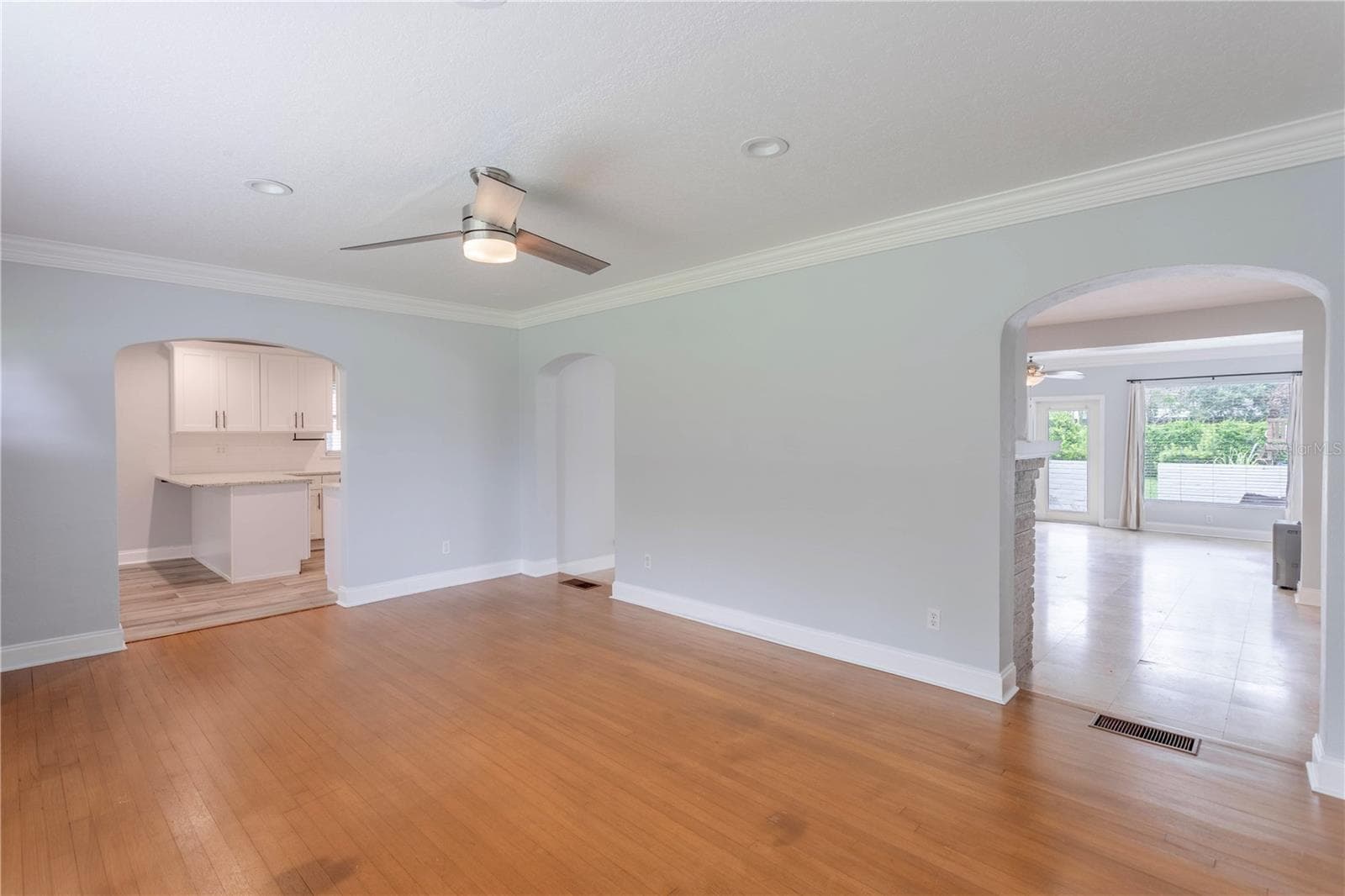 Single Family Residence at 1200 AUSTIN RD, ORLANDO, photo 11 of 40