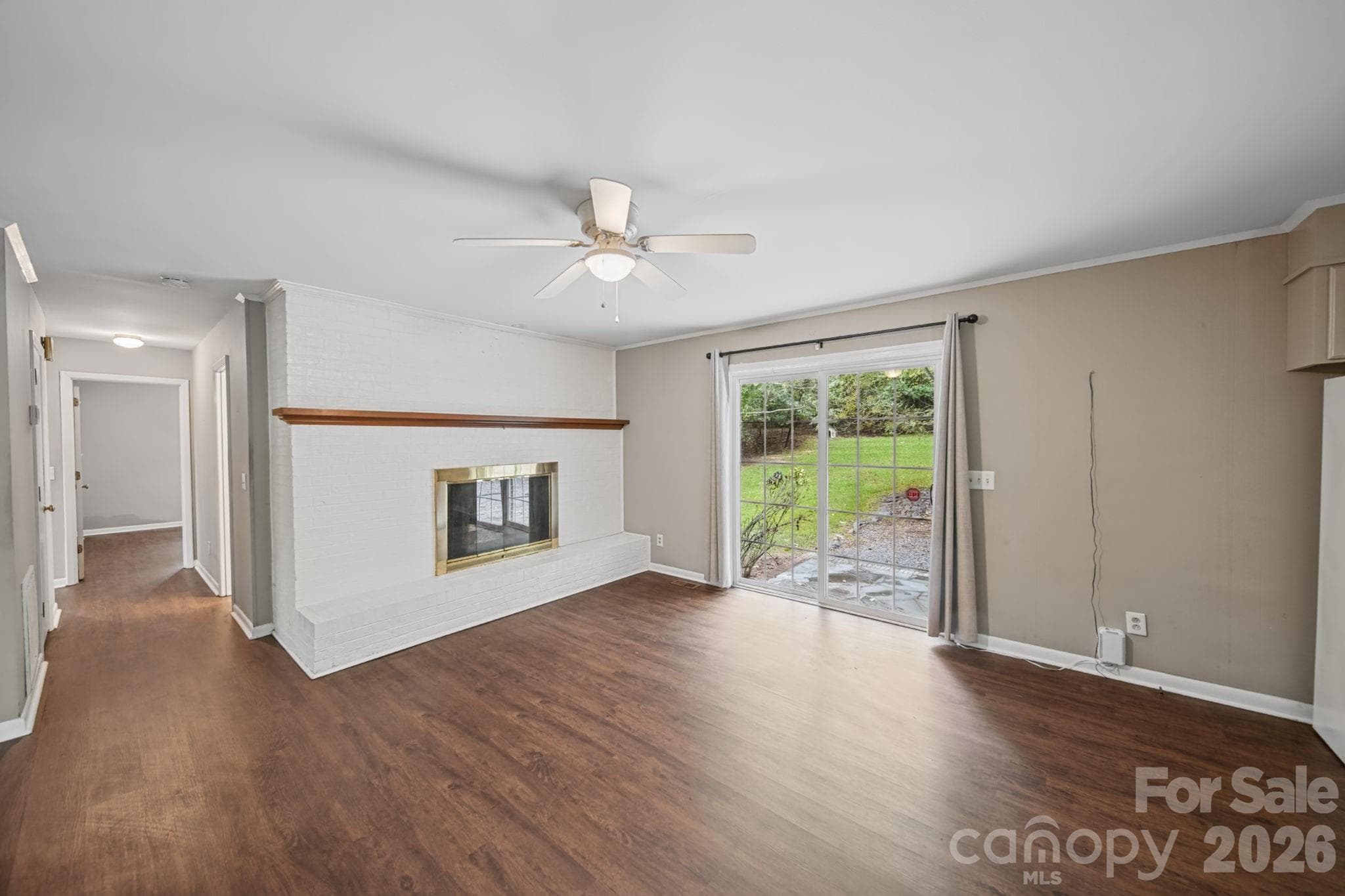 den - 204 Breslin Street, Wadesboro