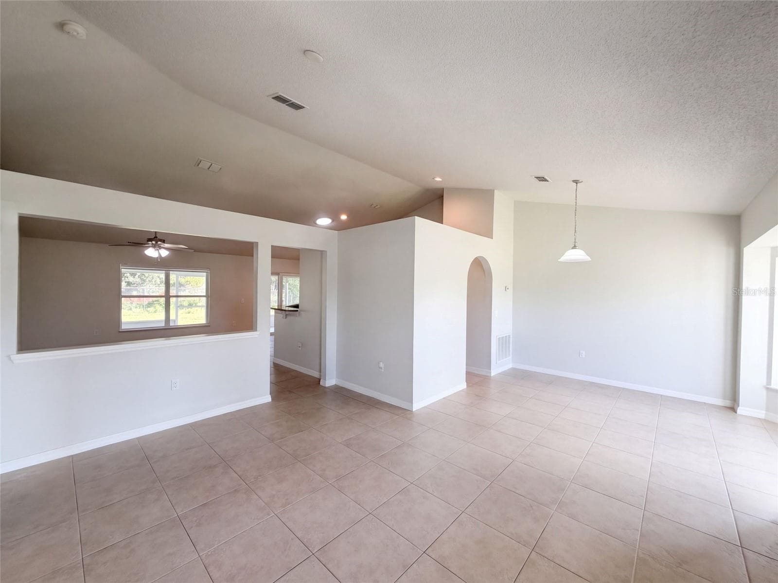 Single Family Residence at 23 PETERLEE CT, KISSIMMEE, photo 3 of 15