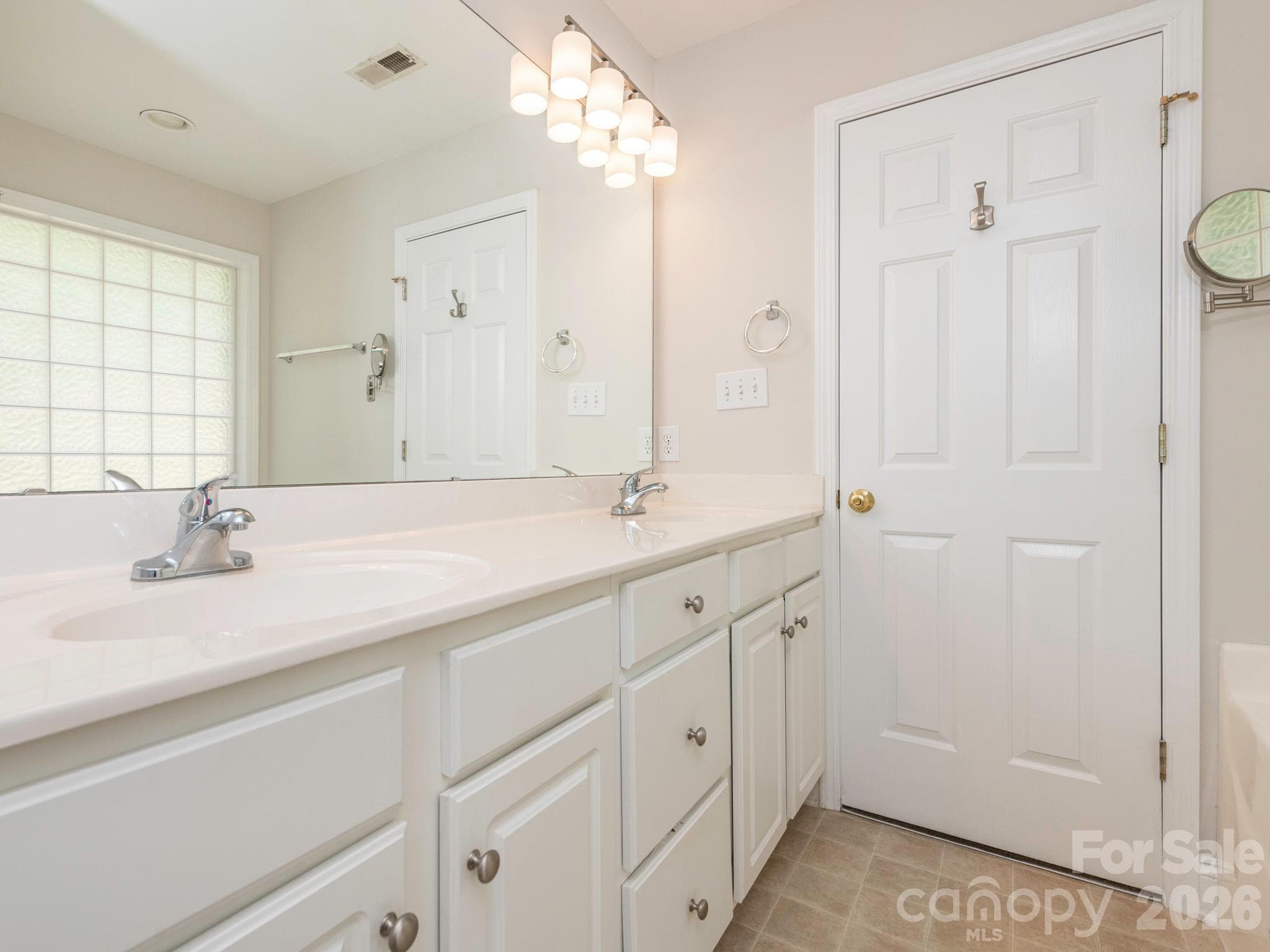 Single Family Residence at 785 Treva Anne Drive SW, Concord, photo 16 of 29