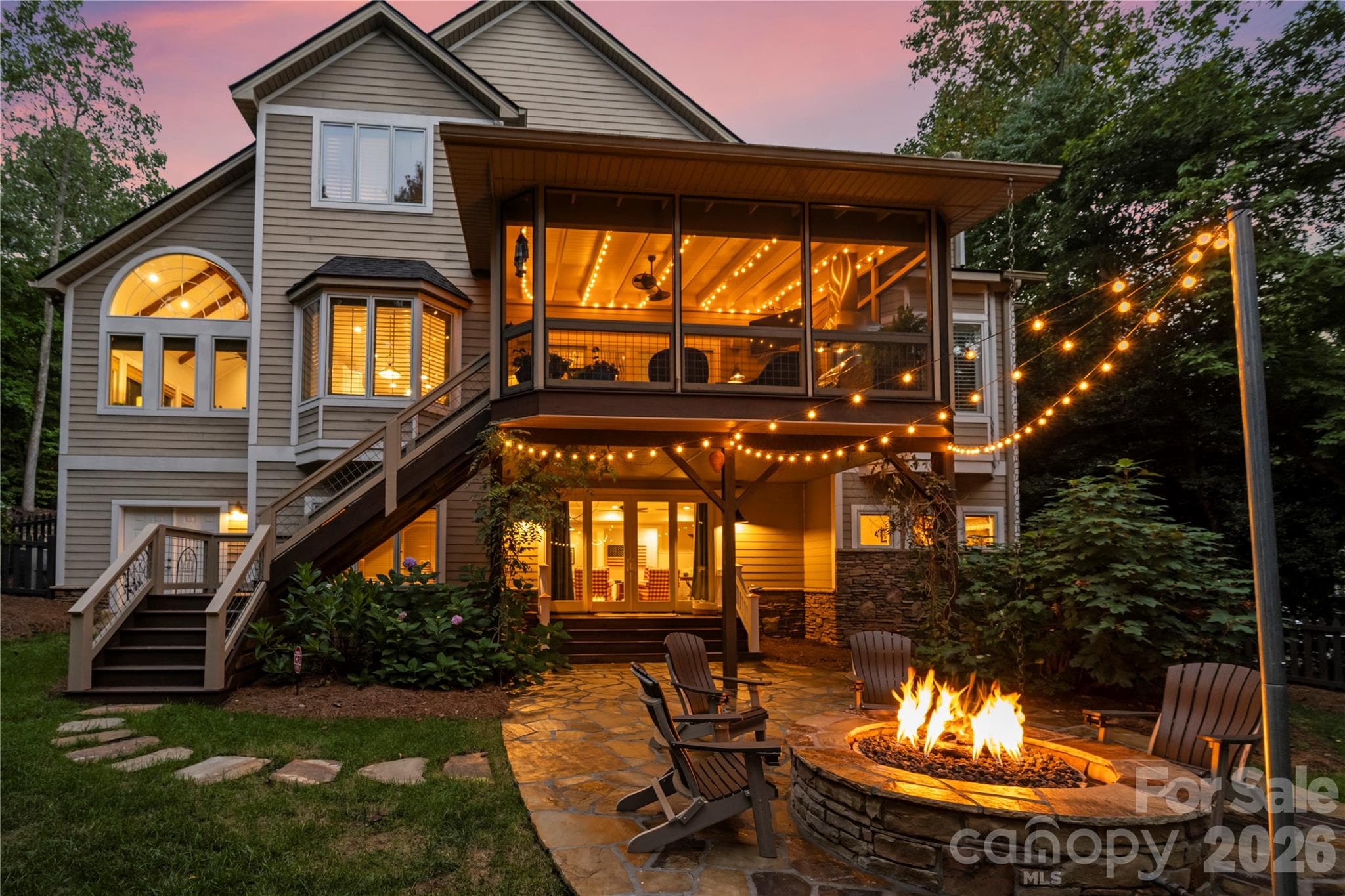 Single Family Residence at 1637 Olmsted Drive, Asheville, photo 2 of 48
