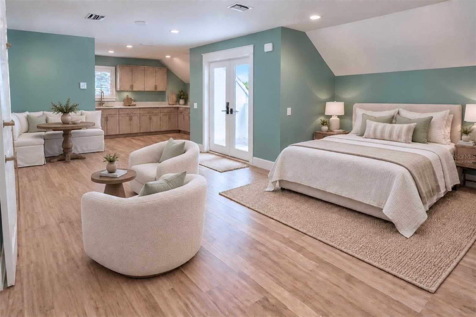 Virtually staged in-law suite - 4024 11TH STREET CT W, PALMETTO