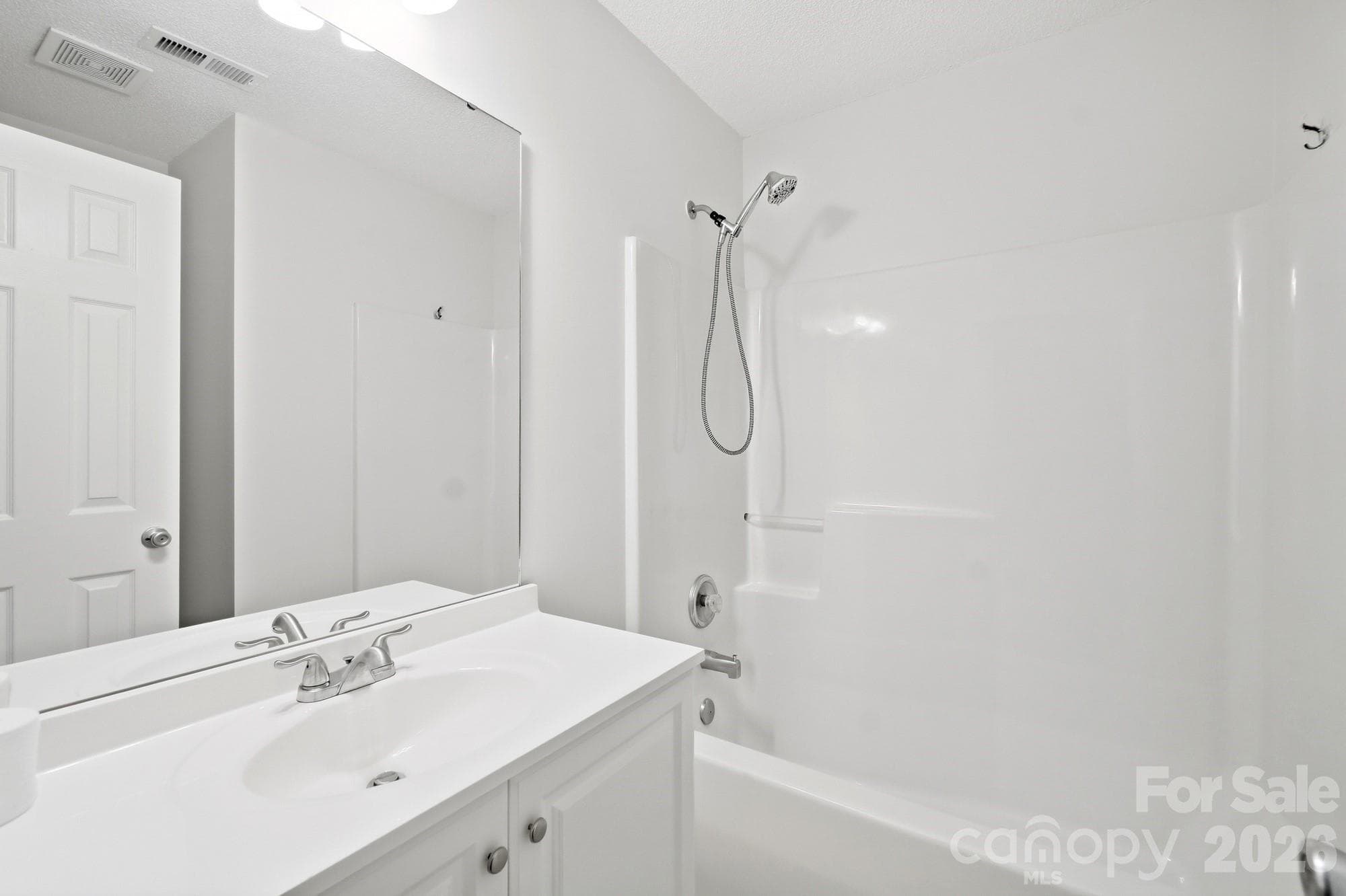 Single Family Residence at 5075 Drake Pond Lane, Rock Hill, photo 19 of 30