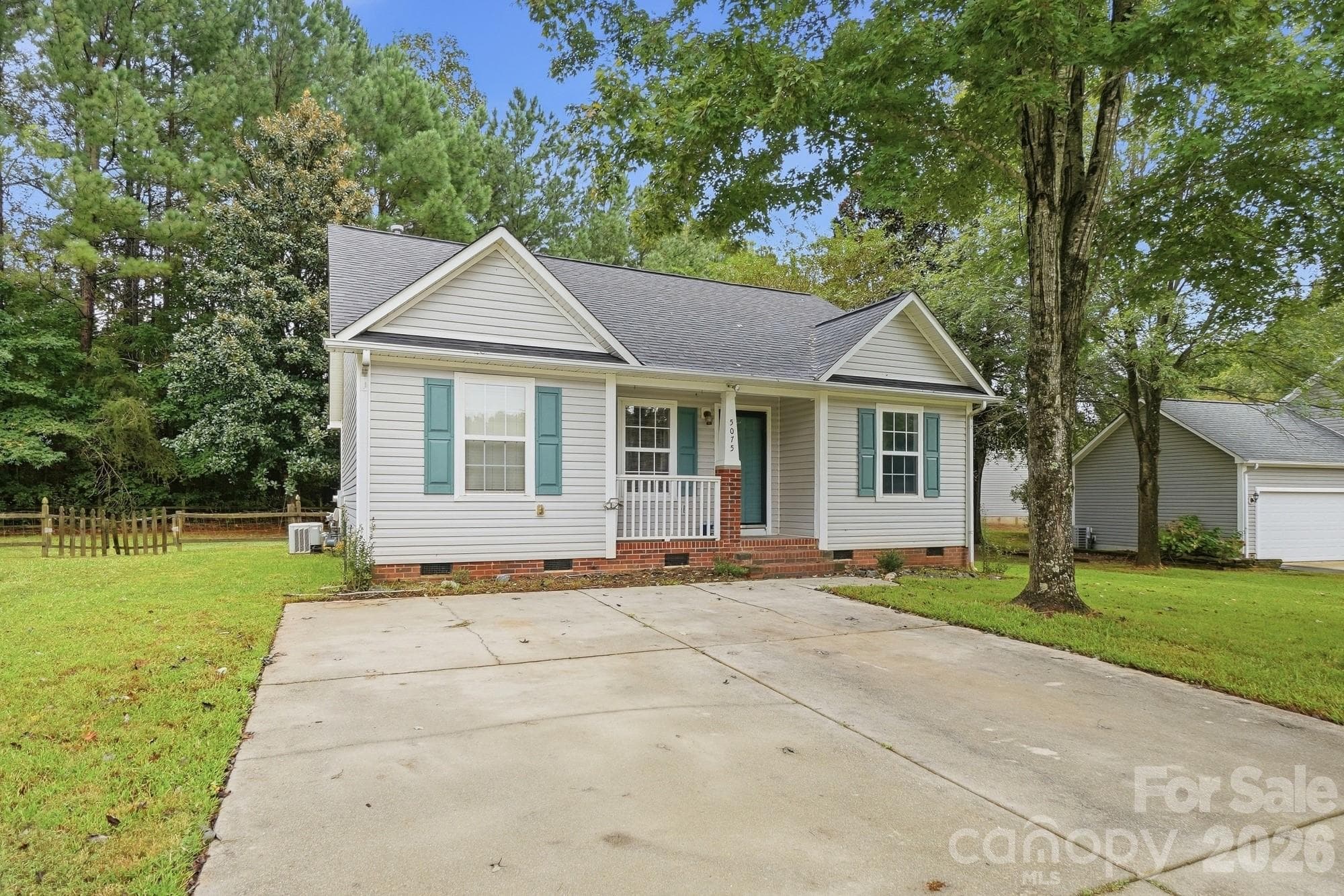 Single Family Residence at 5075 Drake Pond Lane, Rock Hill, photo 29 of 30