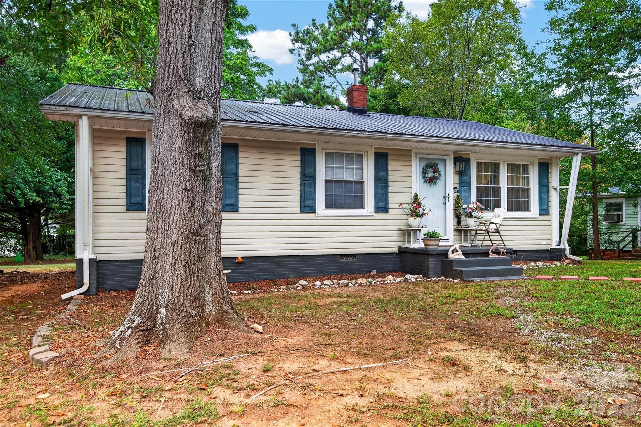 Single Family Residence at 920 Longview Avenue, Kannapolis, photo 26 of 35
