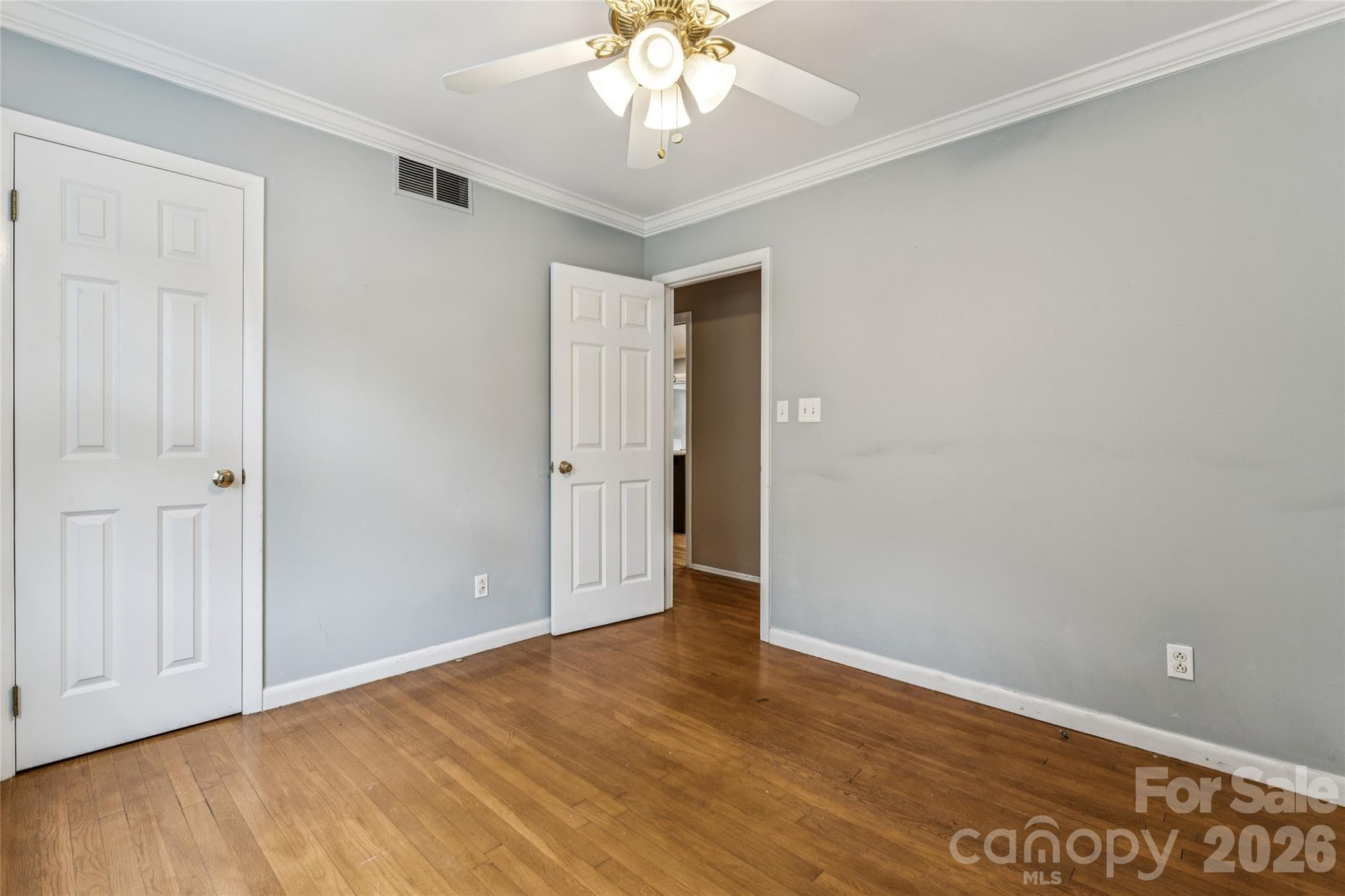 Single Family Residence at 6501 Wheeler Drive, Charlotte, photo 13 of 34