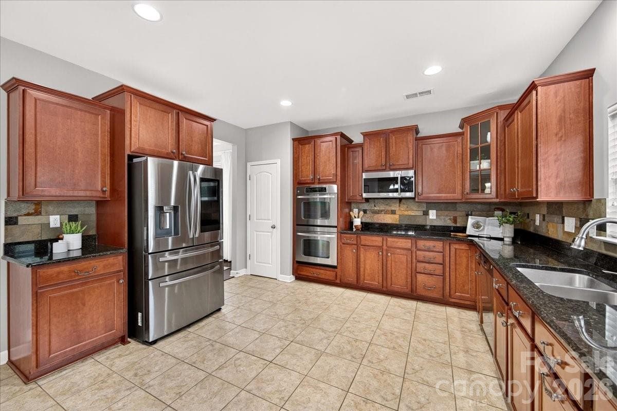 Single Family Residence at 1560 Duckhorn Street NW, Concord, photo 13 of 48