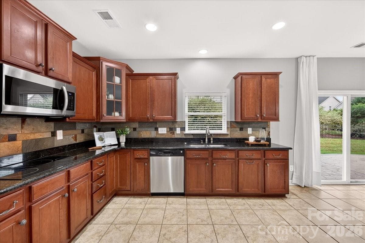 Single Family Residence at 1560 Duckhorn Street NW, Concord, photo 16 of 48