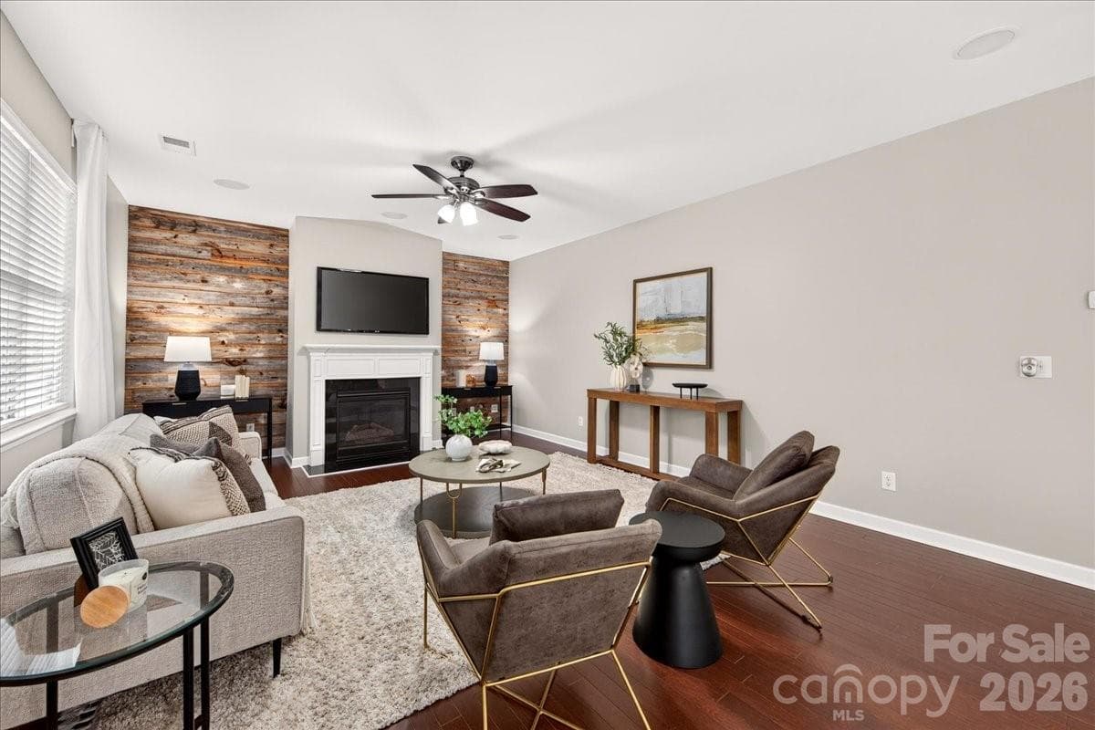 Single Family Residence at 1560 Duckhorn Street NW, Concord, photo 20 of 48