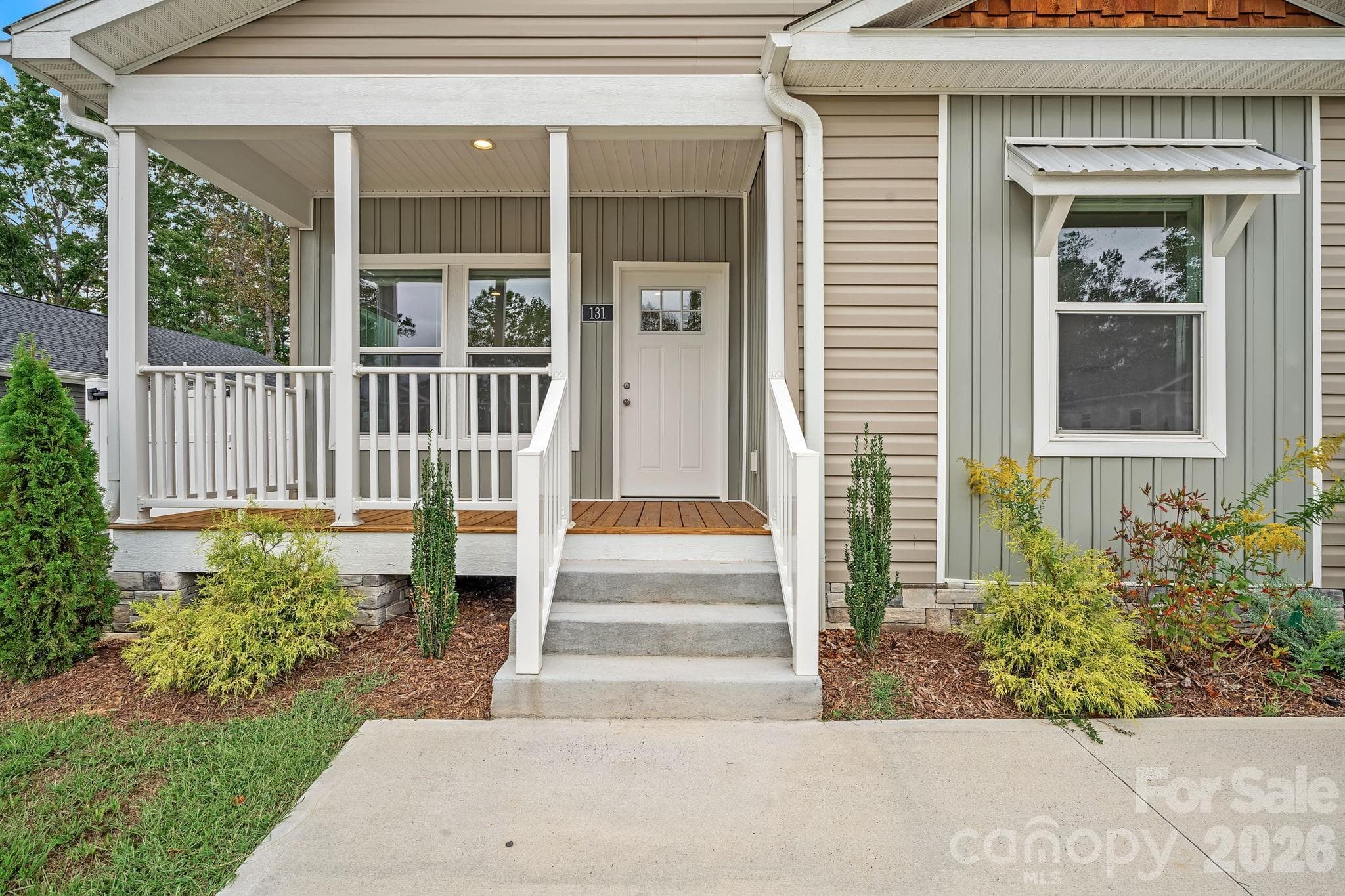 Single Family Residence at 131 Bellamy Road, Asheville, photo 2 of 26