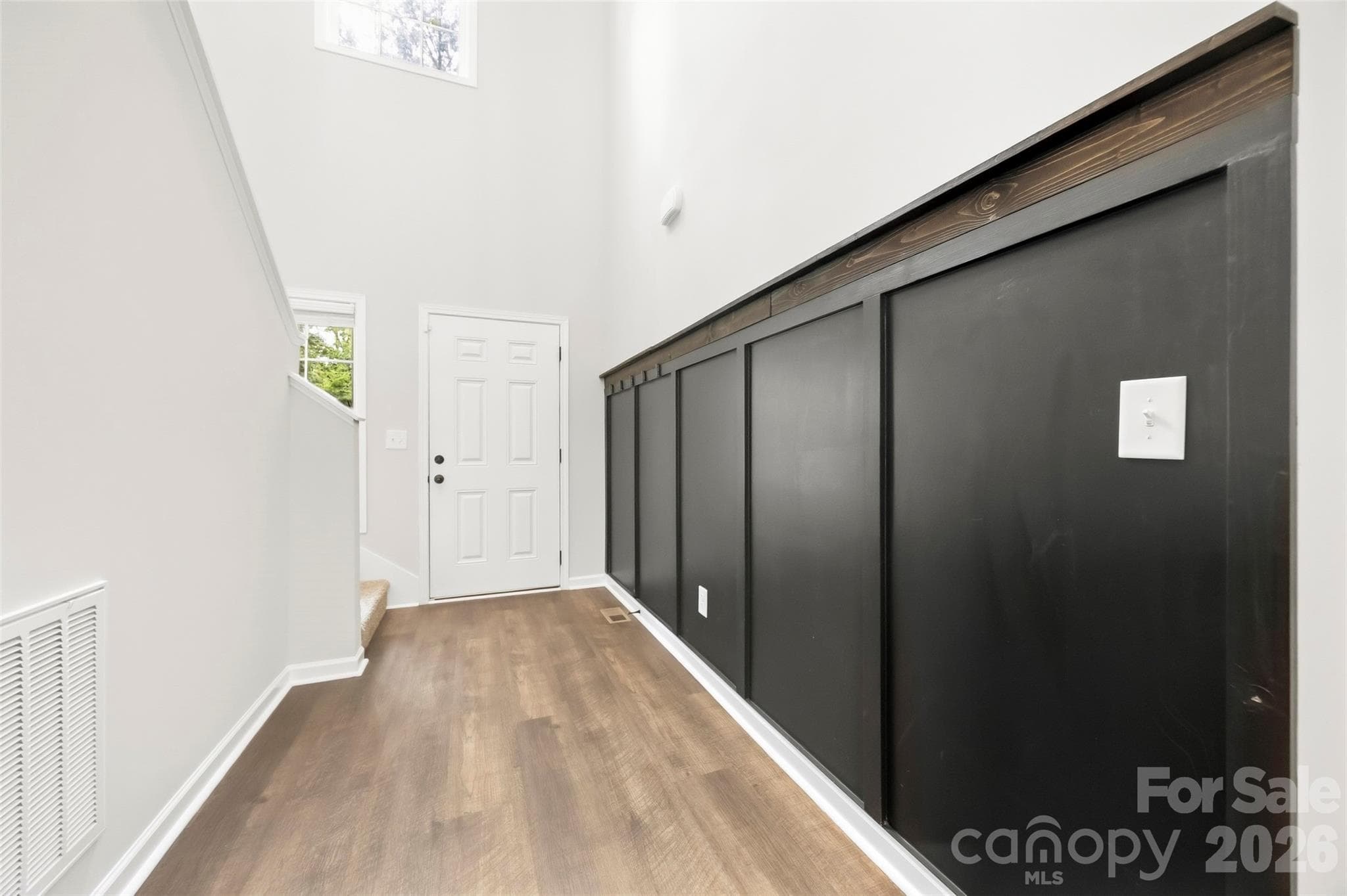 Single Family Residence at 2467 Tart Road, York, photo 6 of 37