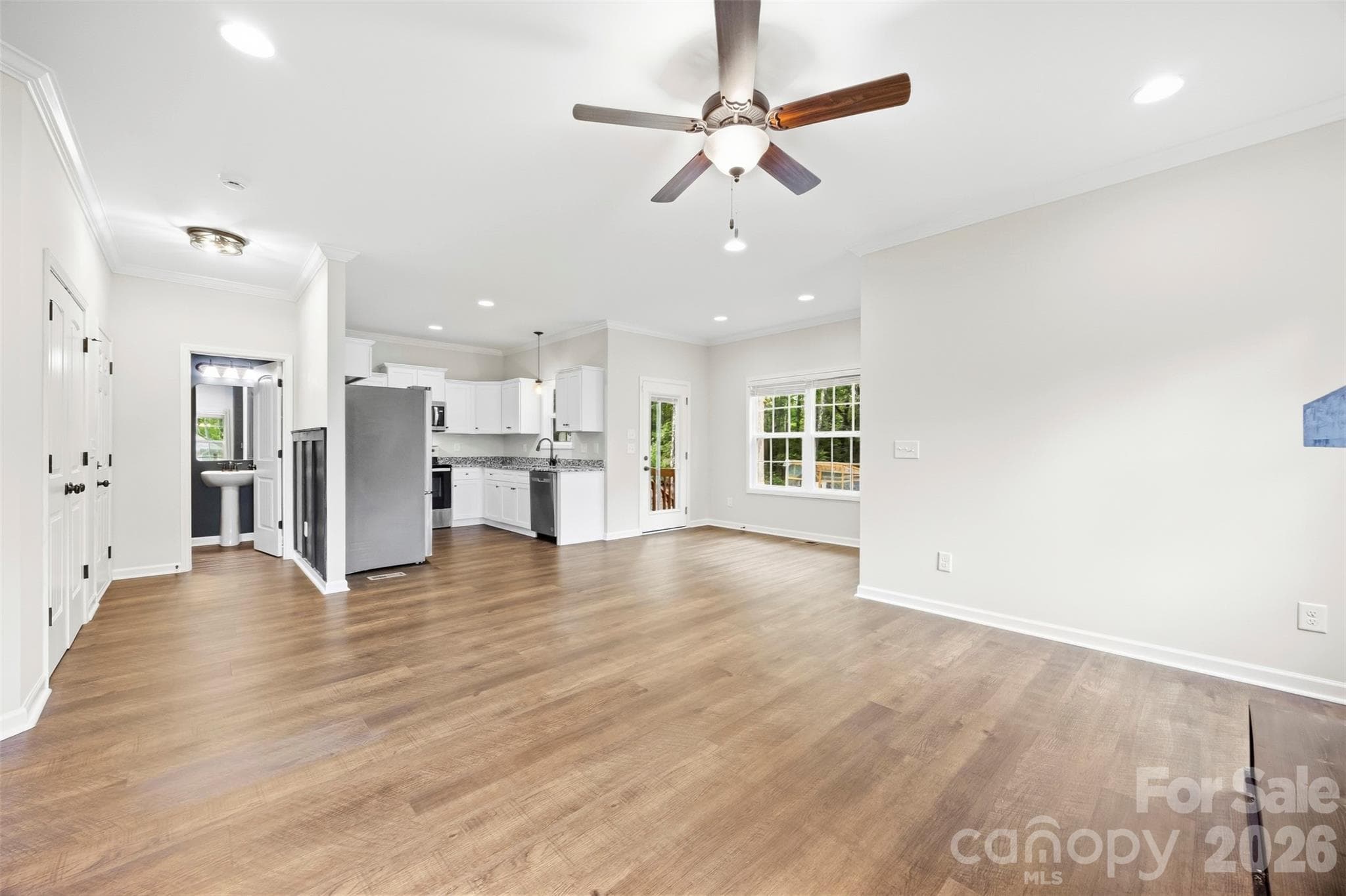 Single Family Residence at 2467 Tart Road, York, photo 8 of 37