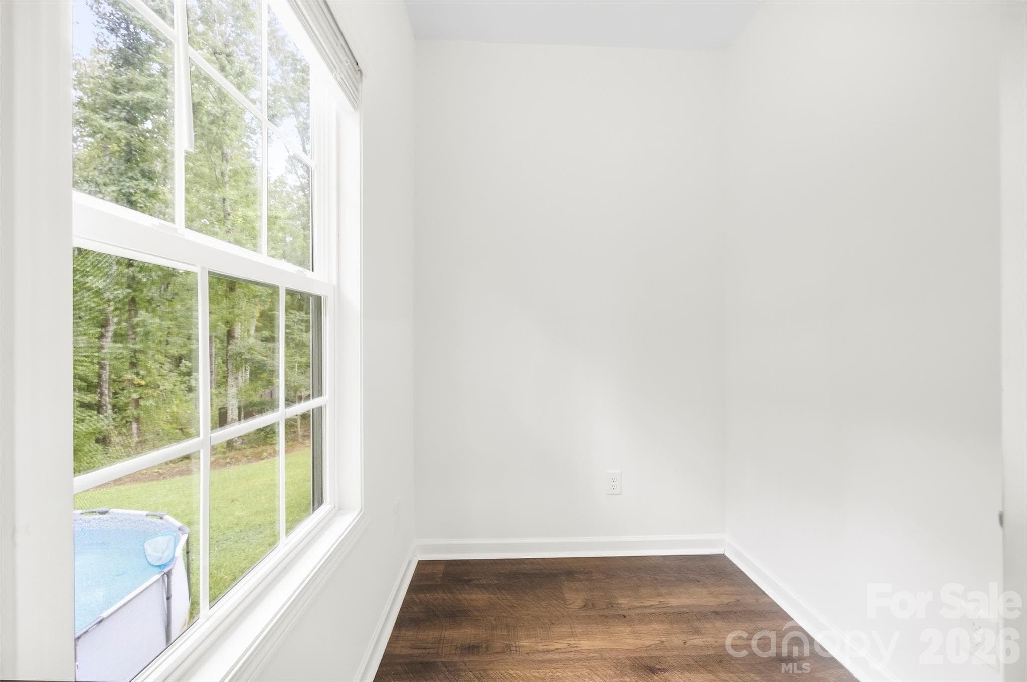 Single Family Residence at 2467 Tart Road, York, photo 16 of 37