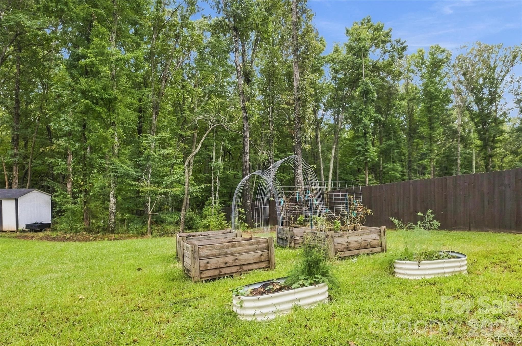Single Family Residence at 2467 Tart Road, York, photo 34 of 37