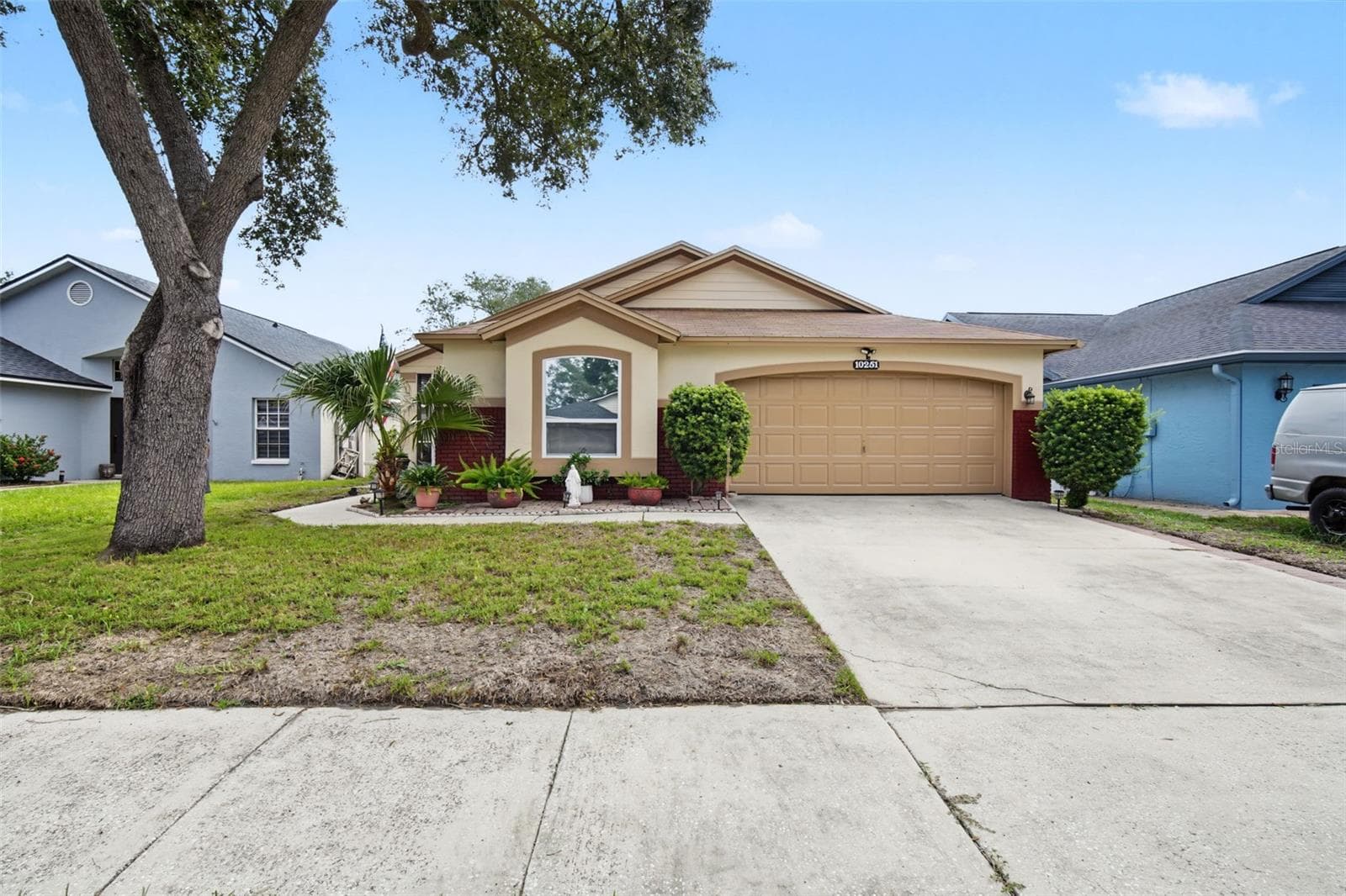 10251 ALLENWOOD DR