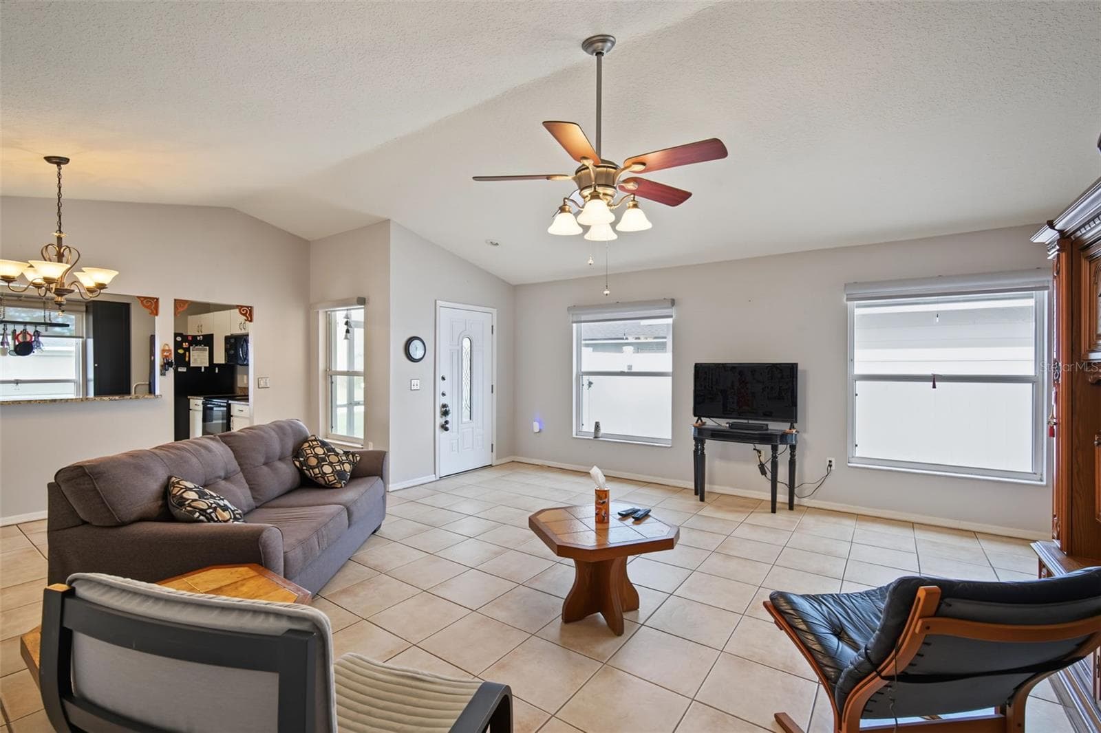Single Family Residence at 10251 ALLENWOOD DR, RIVERVIEW, photo 8 of 28