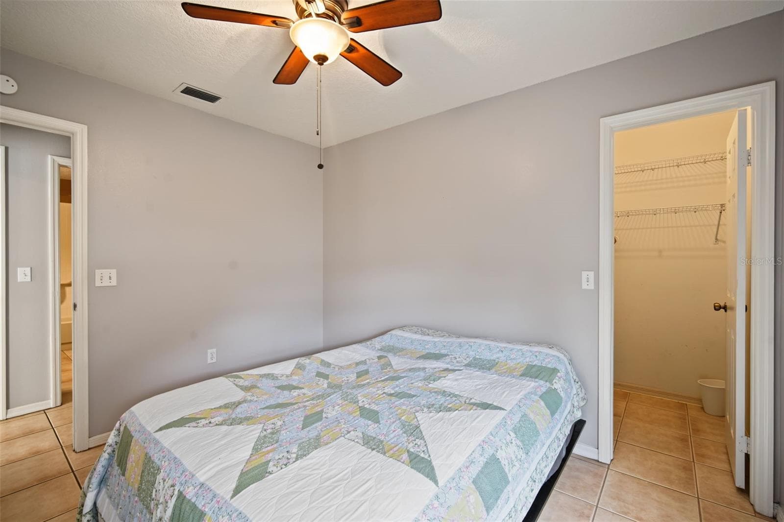 Single Family Residence at 10251 ALLENWOOD DR, RIVERVIEW, photo 15 of 28