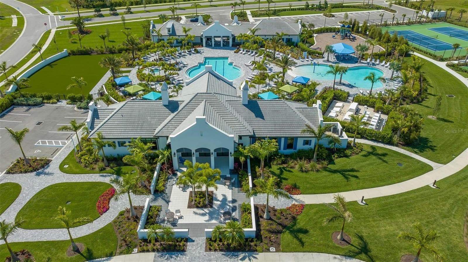 Single Family Residence at 2521 STAR APPLE WAY, SARASOTA, photo 35 of 45