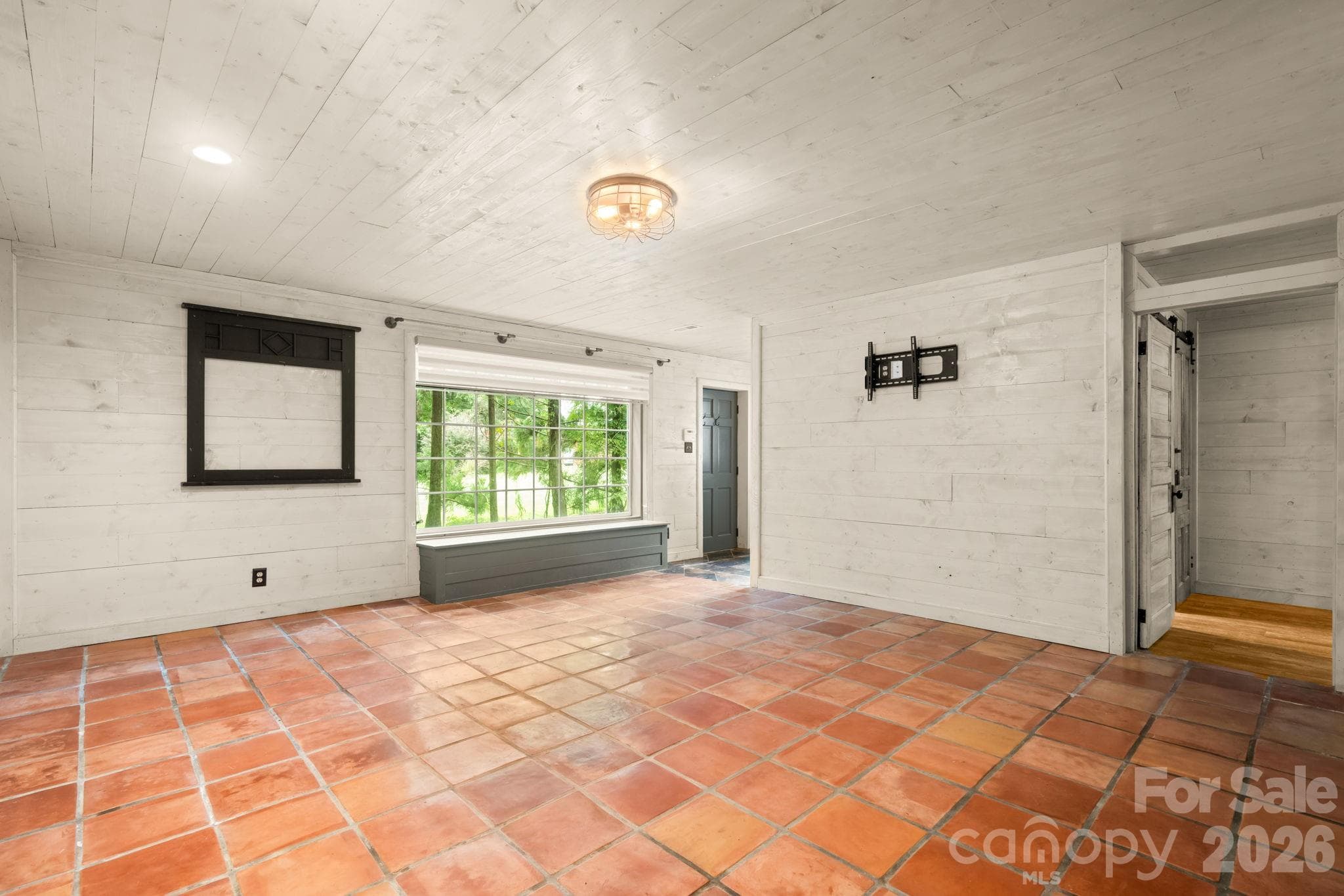 basement flex area previously used as 4th bedroom, possibility for mult-generational living - 3110 Ninth Tee Drive, Newton