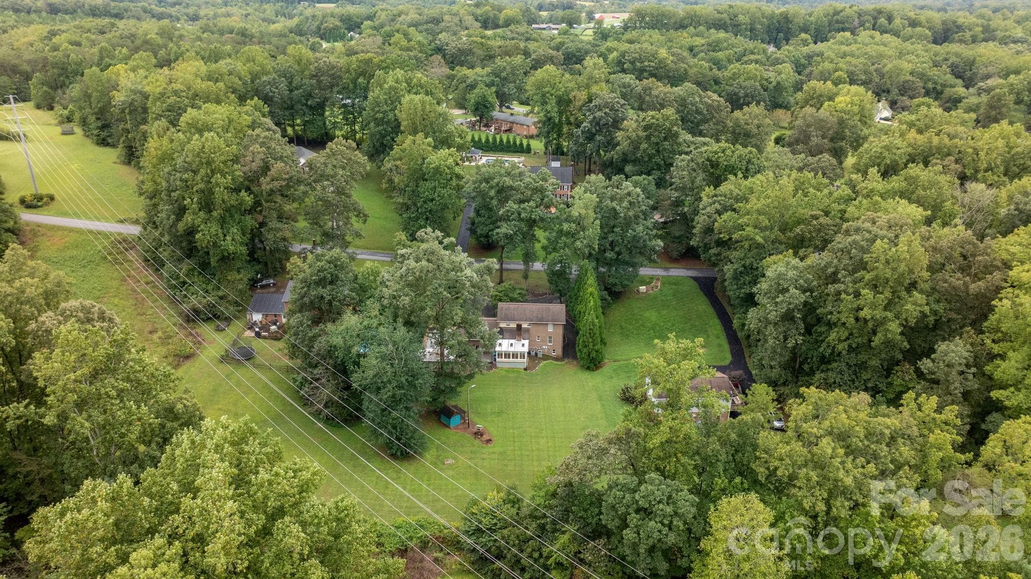 aerial view long range - 3110 Ninth Tee Drive, Newton