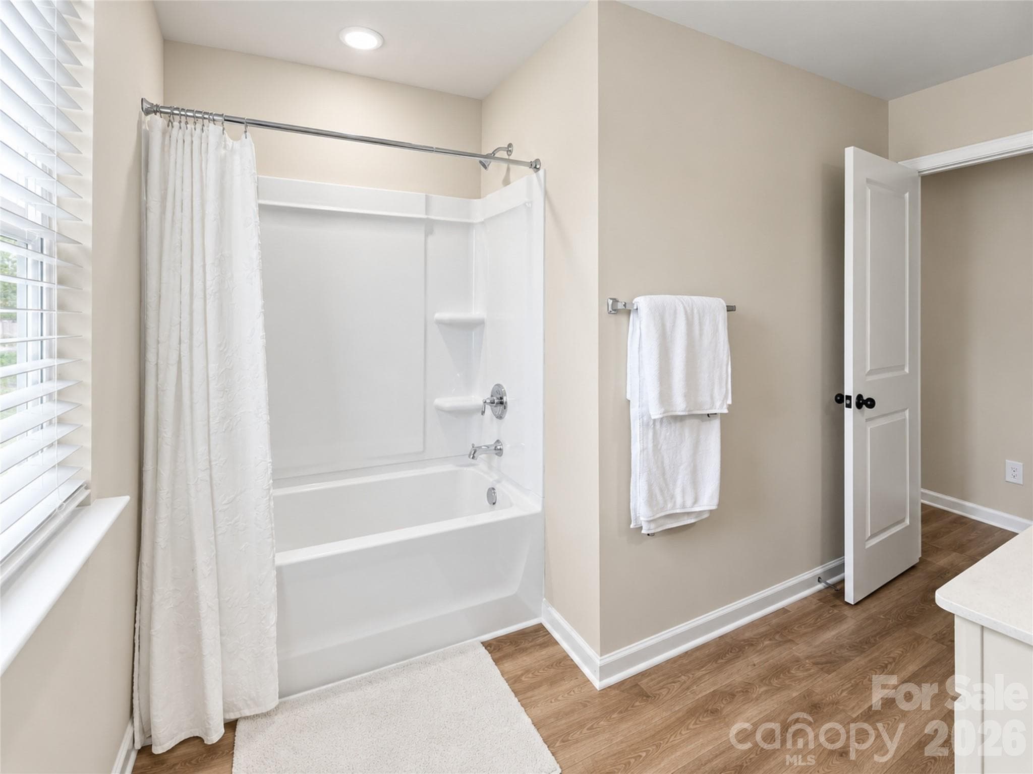Single Family Residence at 8913 Sawyer Run Court, Charlotte, photo 23 of 30