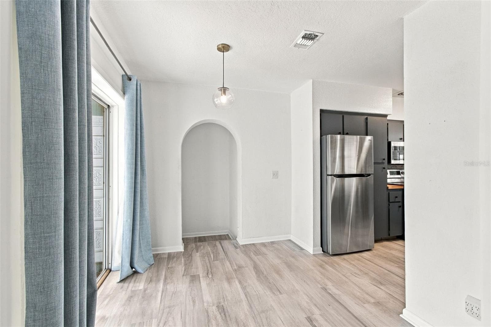 Single Family Residence at 1711 N HIGHLAND AVE, CLEARWATER, photo 14 of 65