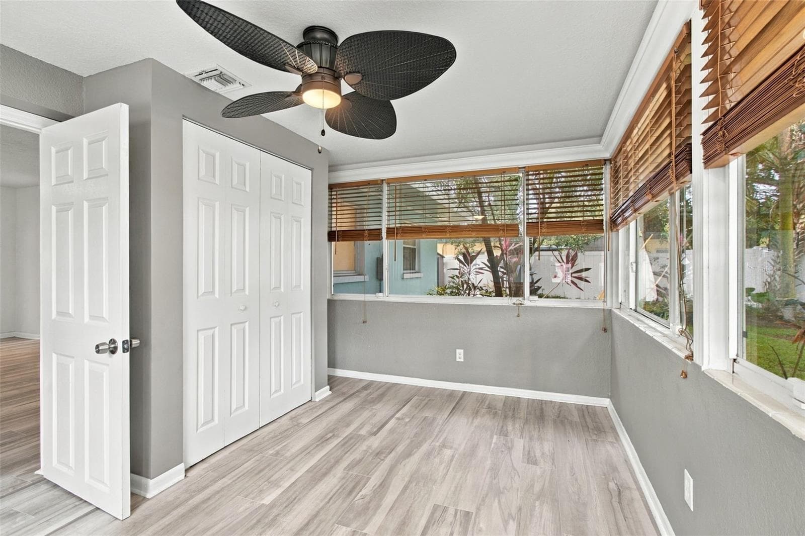Single Family Residence at 1711 N HIGHLAND AVE, CLEARWATER, photo 30 of 65