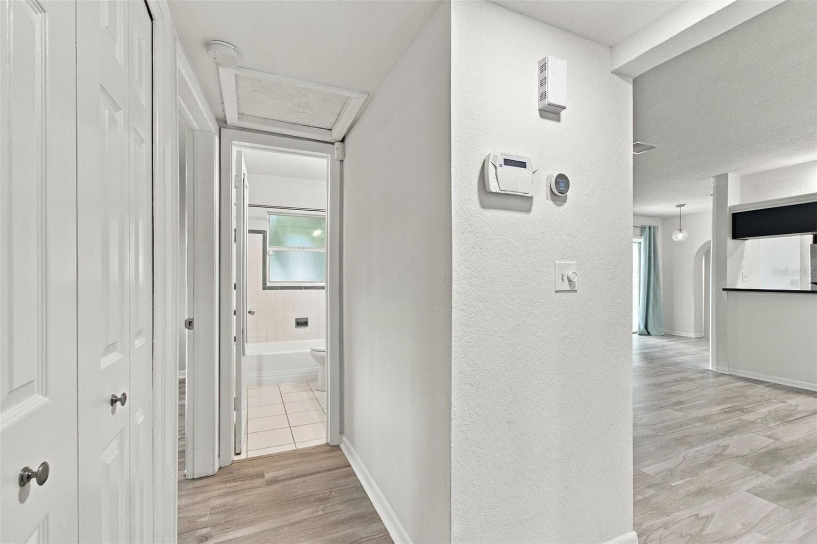 Single Family Residence at 1711 N HIGHLAND AVE, CLEARWATER, photo 38 of 65