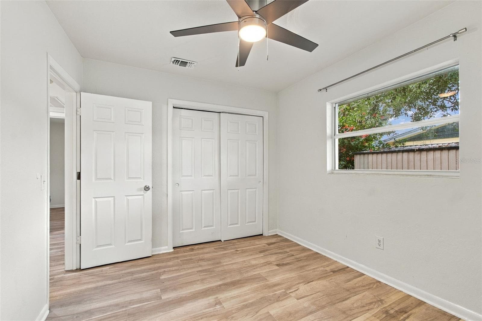Single Family Residence at 1711 N HIGHLAND AVE, CLEARWATER, photo 44 of 65