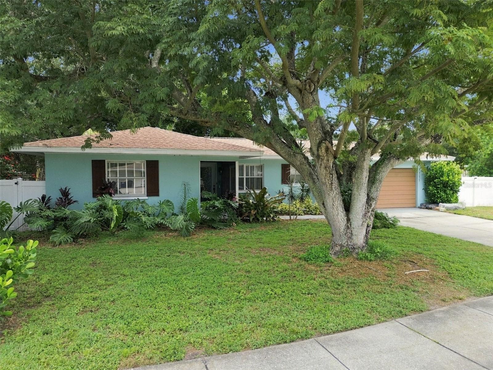 Single Family Residence at 1711 N HIGHLAND AVE, CLEARWATER, photo 62 of 65