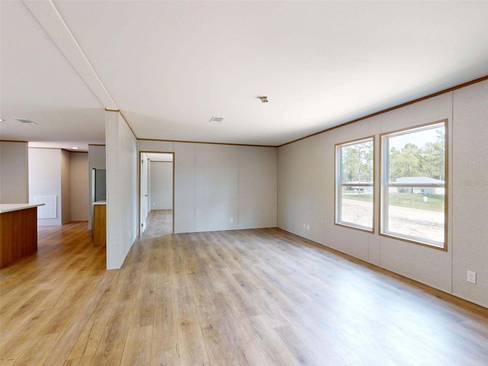 Manufactured Home at 730 NE 131 AVE, WILLISTON, photo 13 of 68