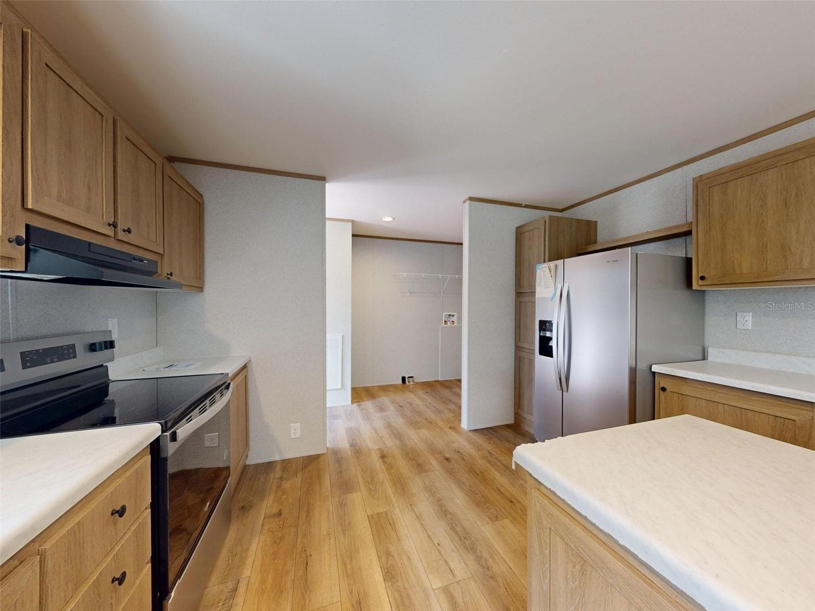 Manufactured Home at 730 NE 131 AVE, WILLISTON, photo 21 of 68