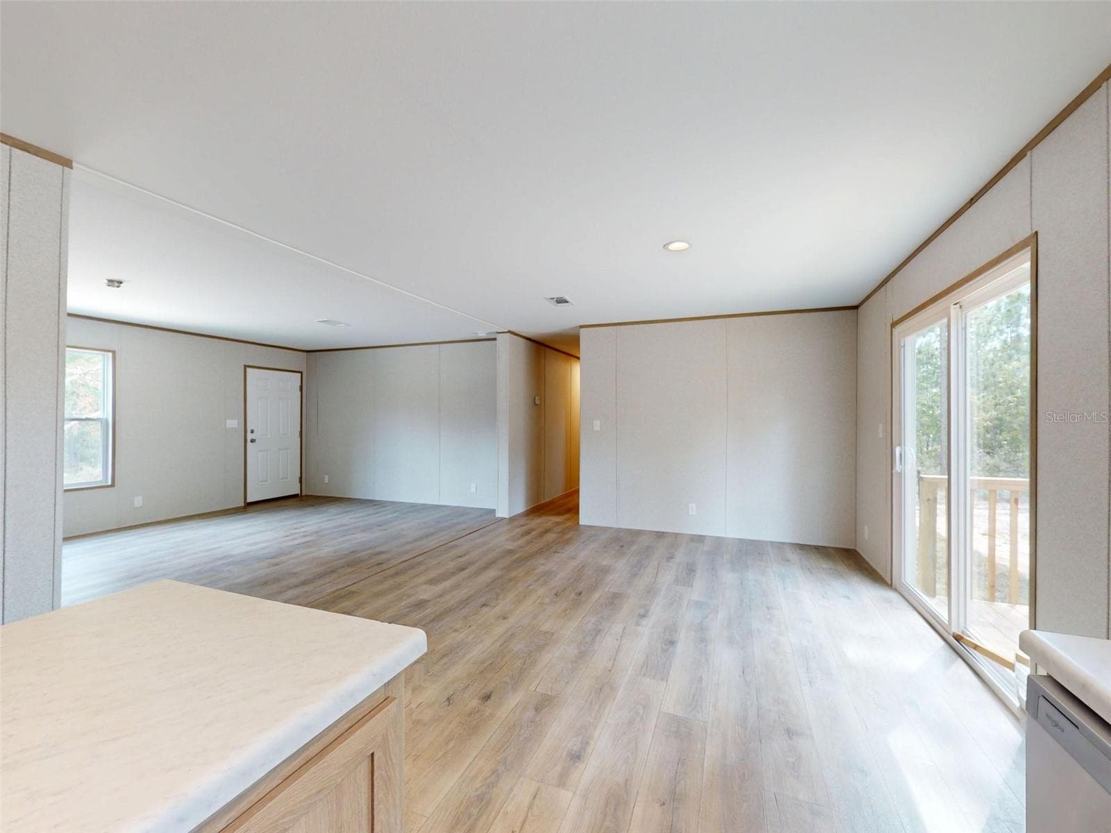 Manufactured Home at 730 NE 131 AVE, WILLISTON, photo 22 of 68