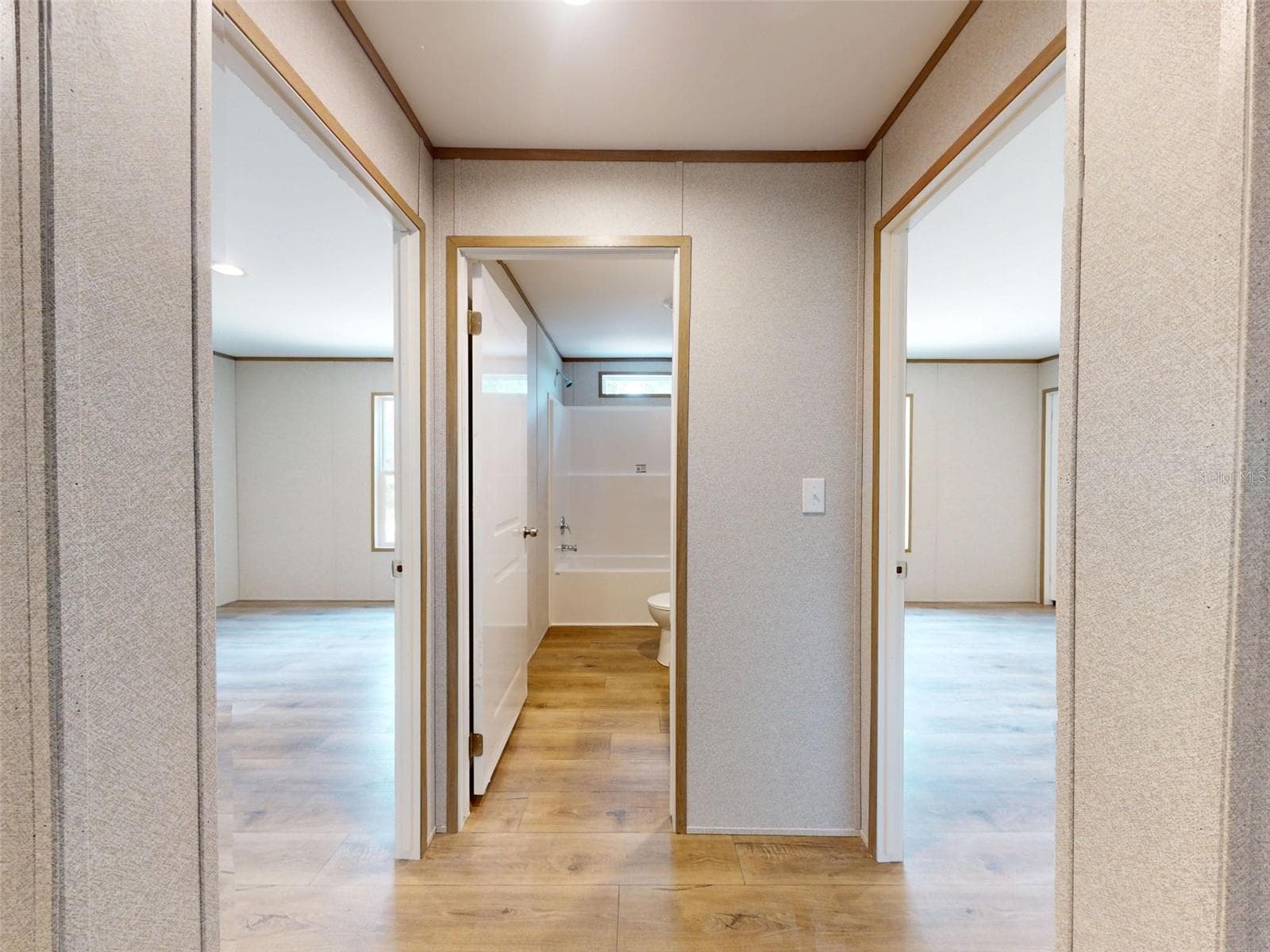 Manufactured Home at 730 NE 131 AVE, WILLISTON, photo 32 of 68