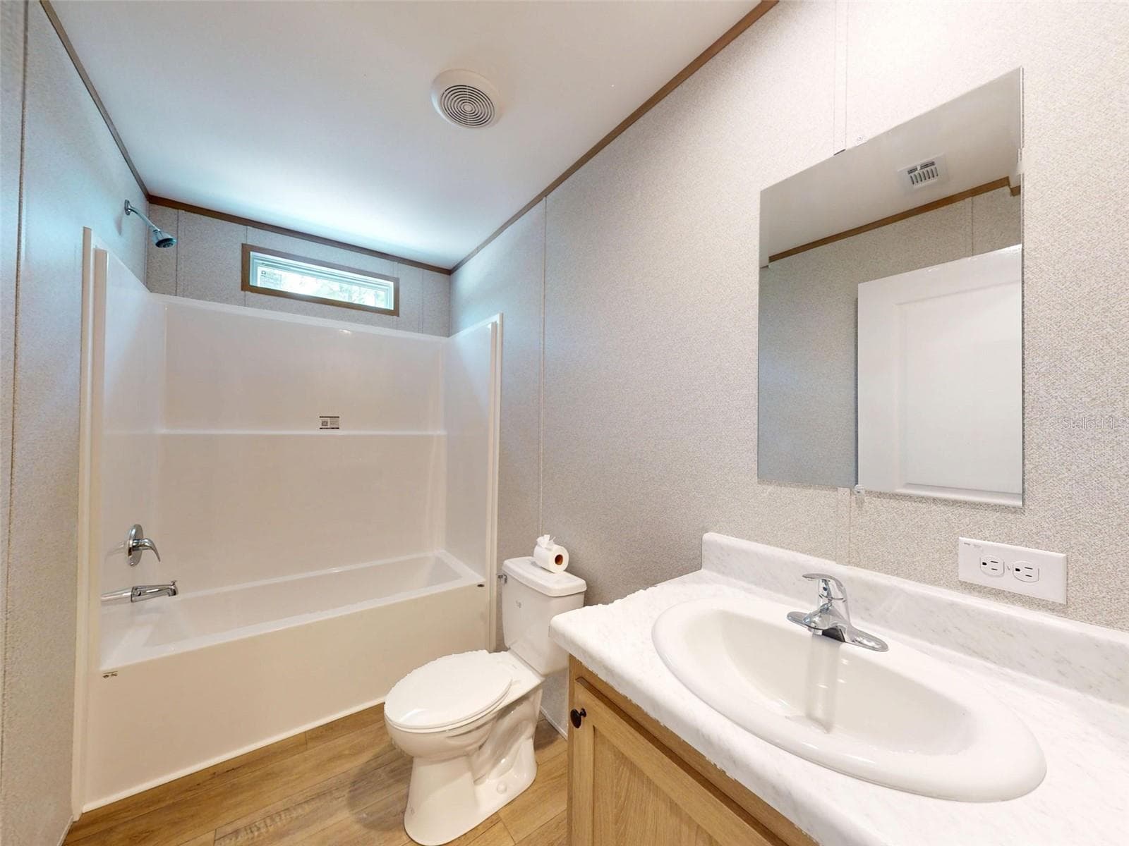 Manufactured Home at 730 NE 131 AVE, WILLISTON, photo 36 of 68