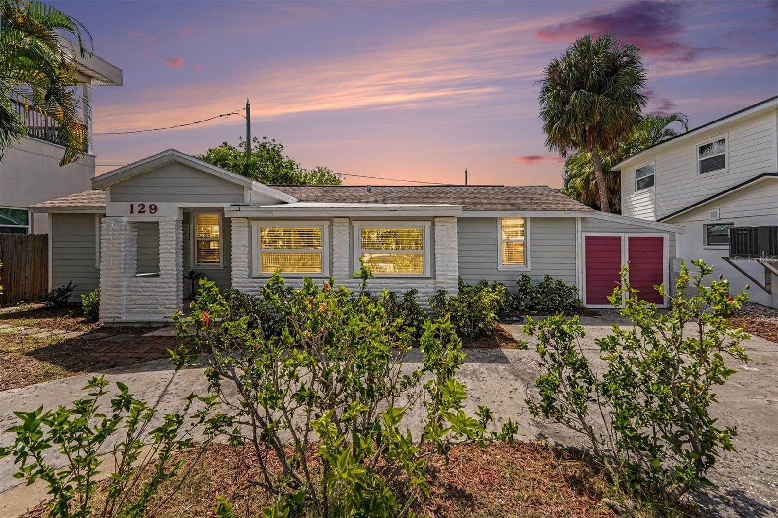 129 94TH AVE
